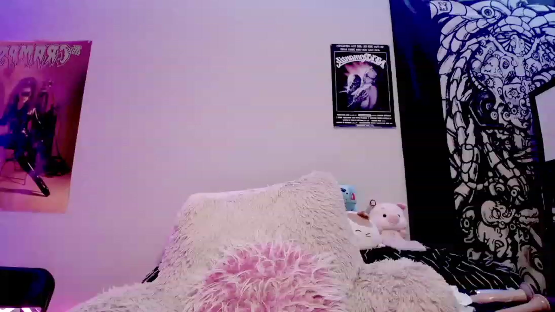 Gallery image thumbnail from BloodAngel_'s myfreecams stream on, 07/29/2023, 18:44 image 19 of 20