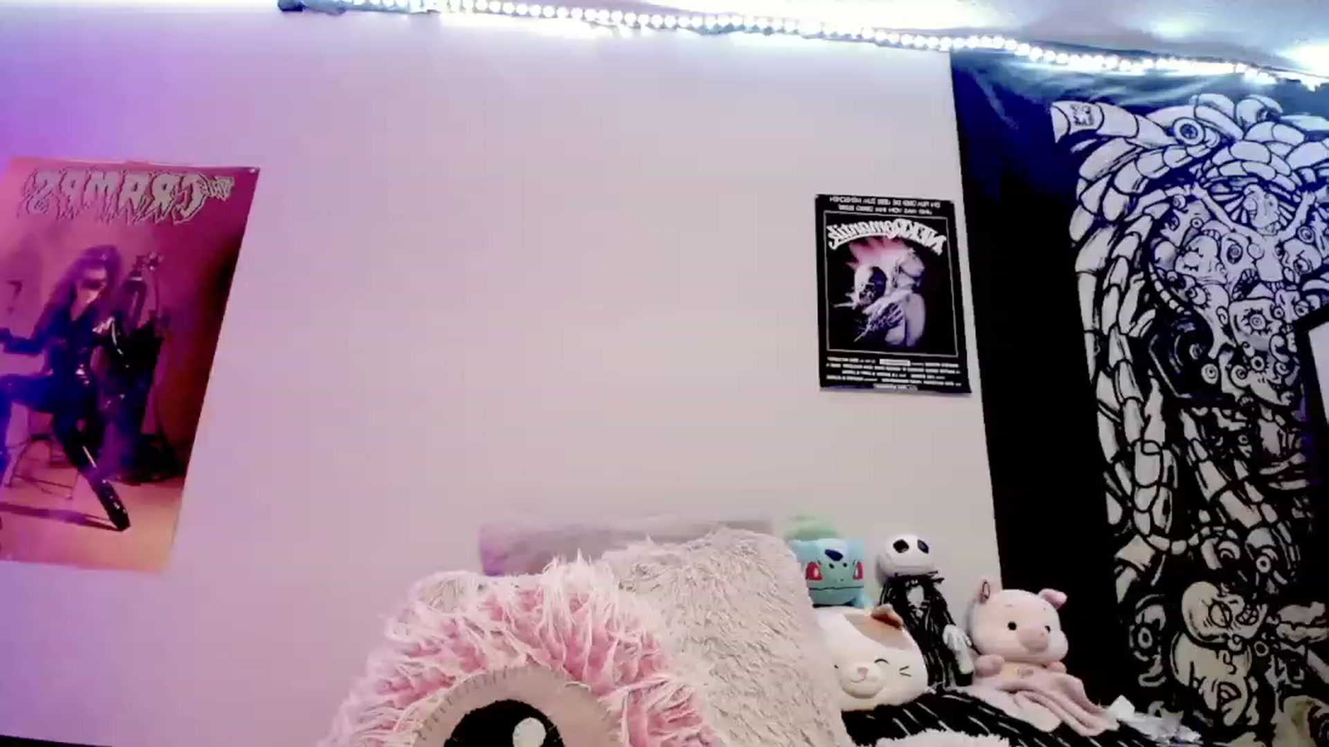 Gallery image thumbnail from BloodAngel_'s myfreecams stream on, 08/22/2023, 06:21 image 15 of 20