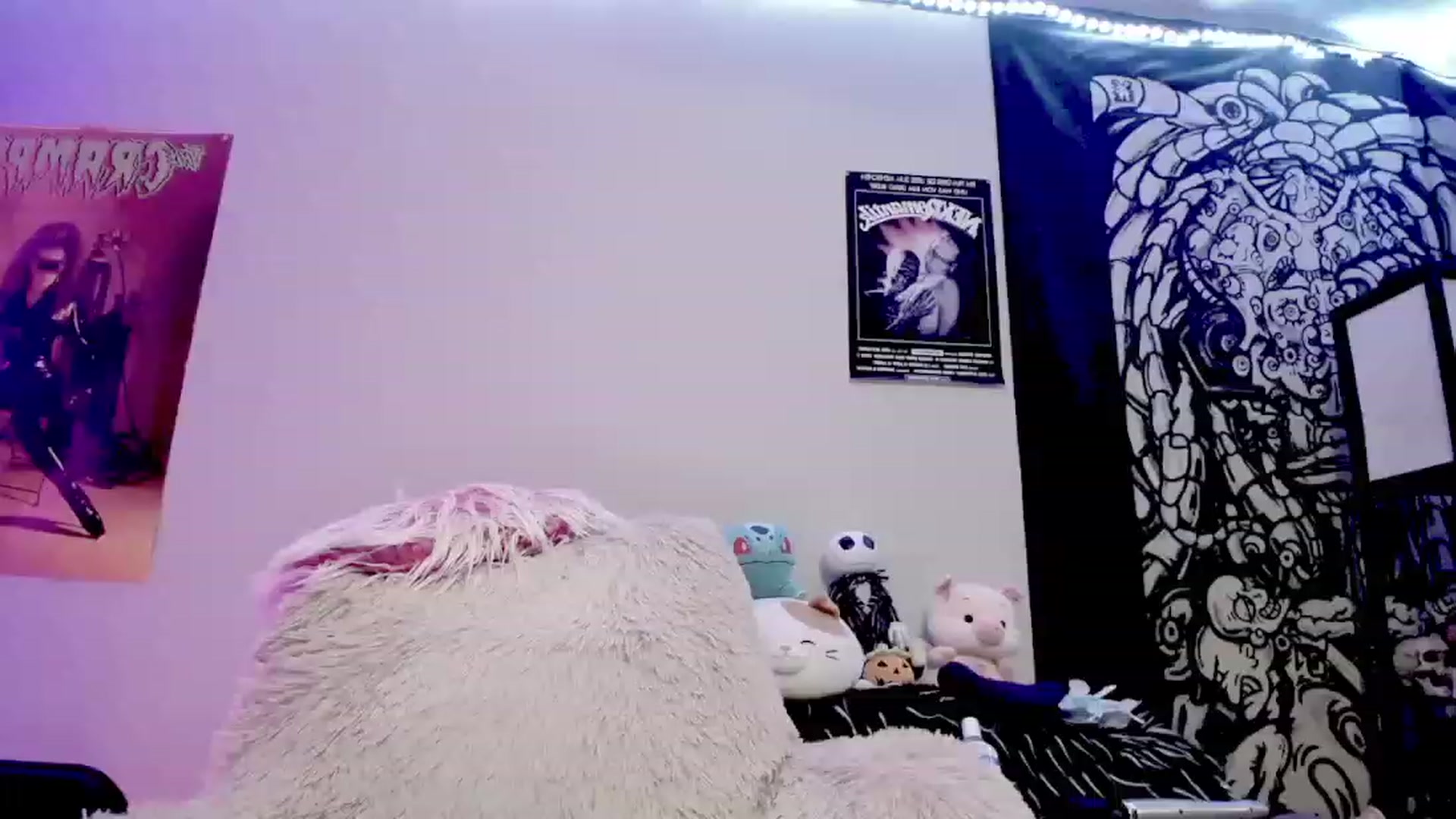 Gallery image thumbnail from BloodAngel_'s myfreecams stream on, 09/16/2023, 02:19 image 19 of 20