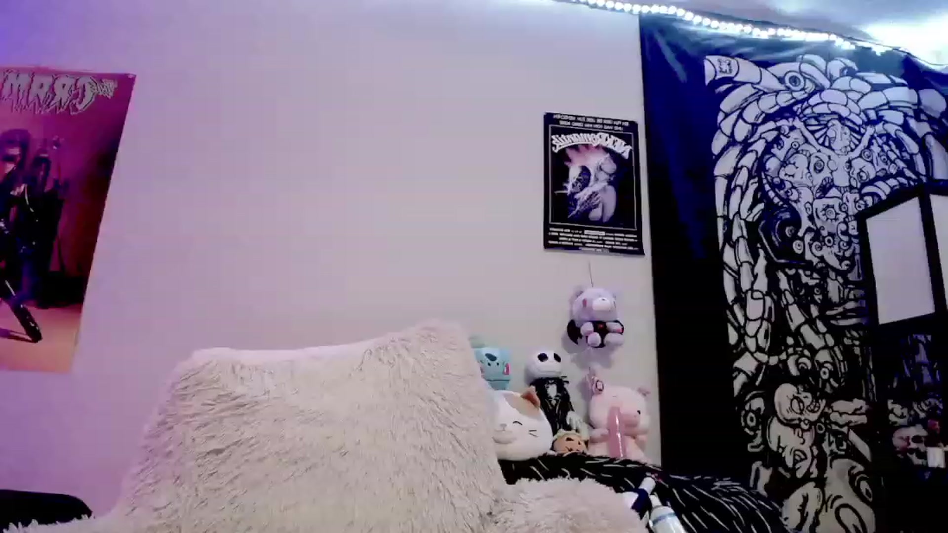 Gallery image thumbnail from BloodAngel_'s myfreecams stream on, 09/16/2023, 21:18 image 11 of 20