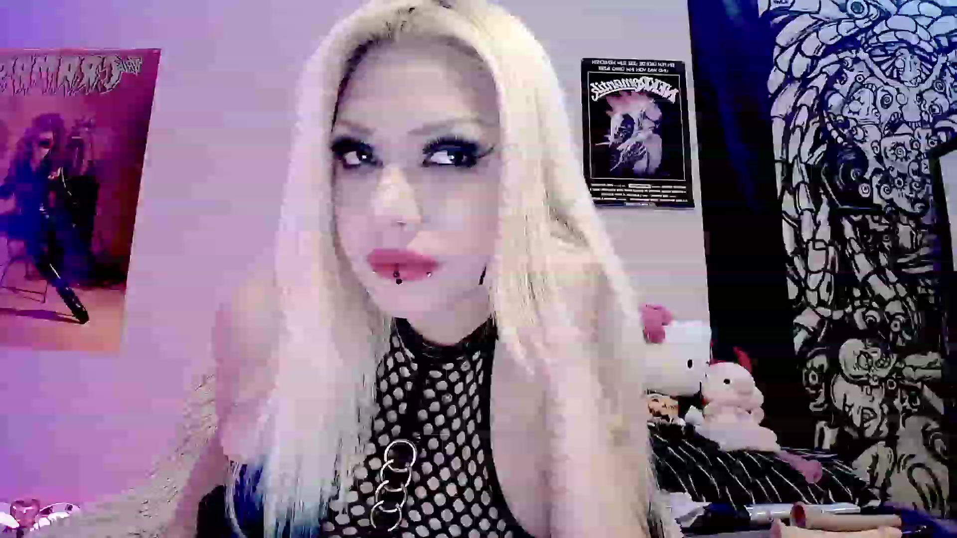 Gallery image thumbnail from BloodAngel_'s myfreecams stream on, 10/08/2023, 05:34 image 6 of 20