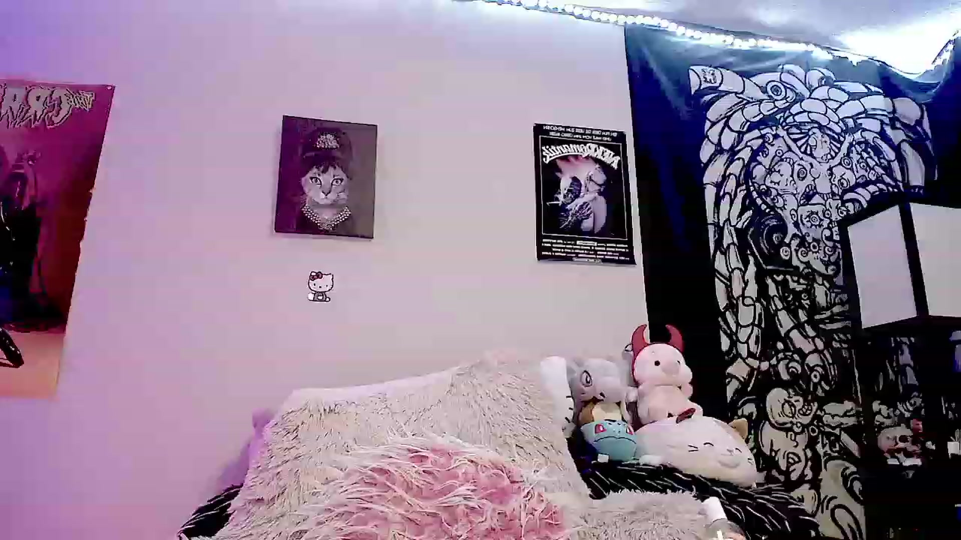 Gallery image thumbnail from BloodAngel_'s myfreecams stream on, 10/14/2023, 13:38 image 19 of 20