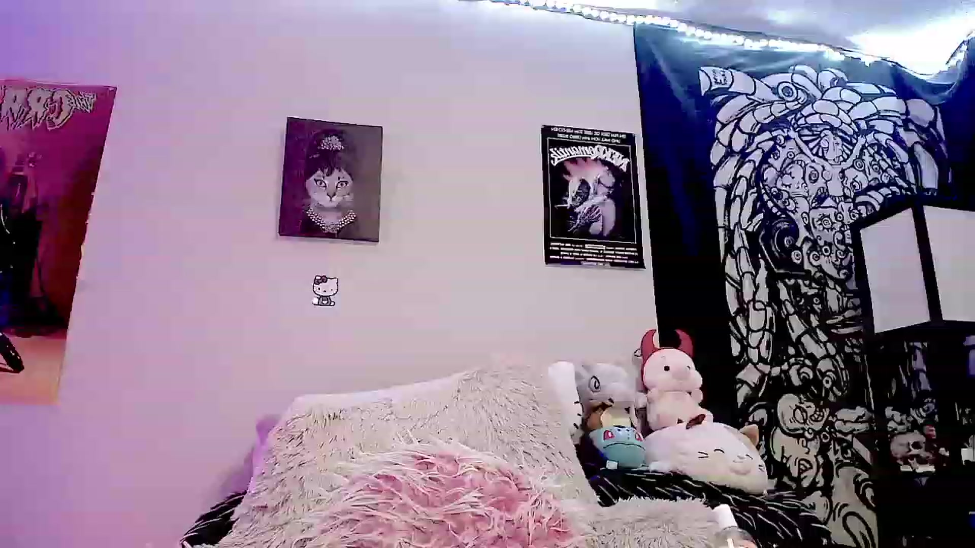 Gallery image thumbnail from BloodAngel_'s myfreecams stream on, 10/14/2023, 13:38 image 18 of 20