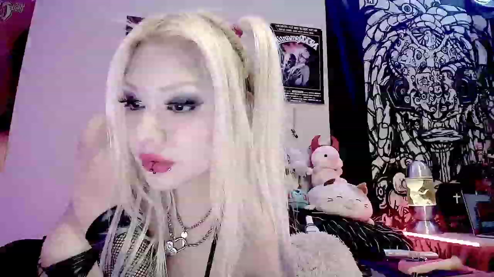 Gallery image thumbnail from BloodAngel_'s myfreecams stream on, 11/10/2023, 18:37 image 19 of 20