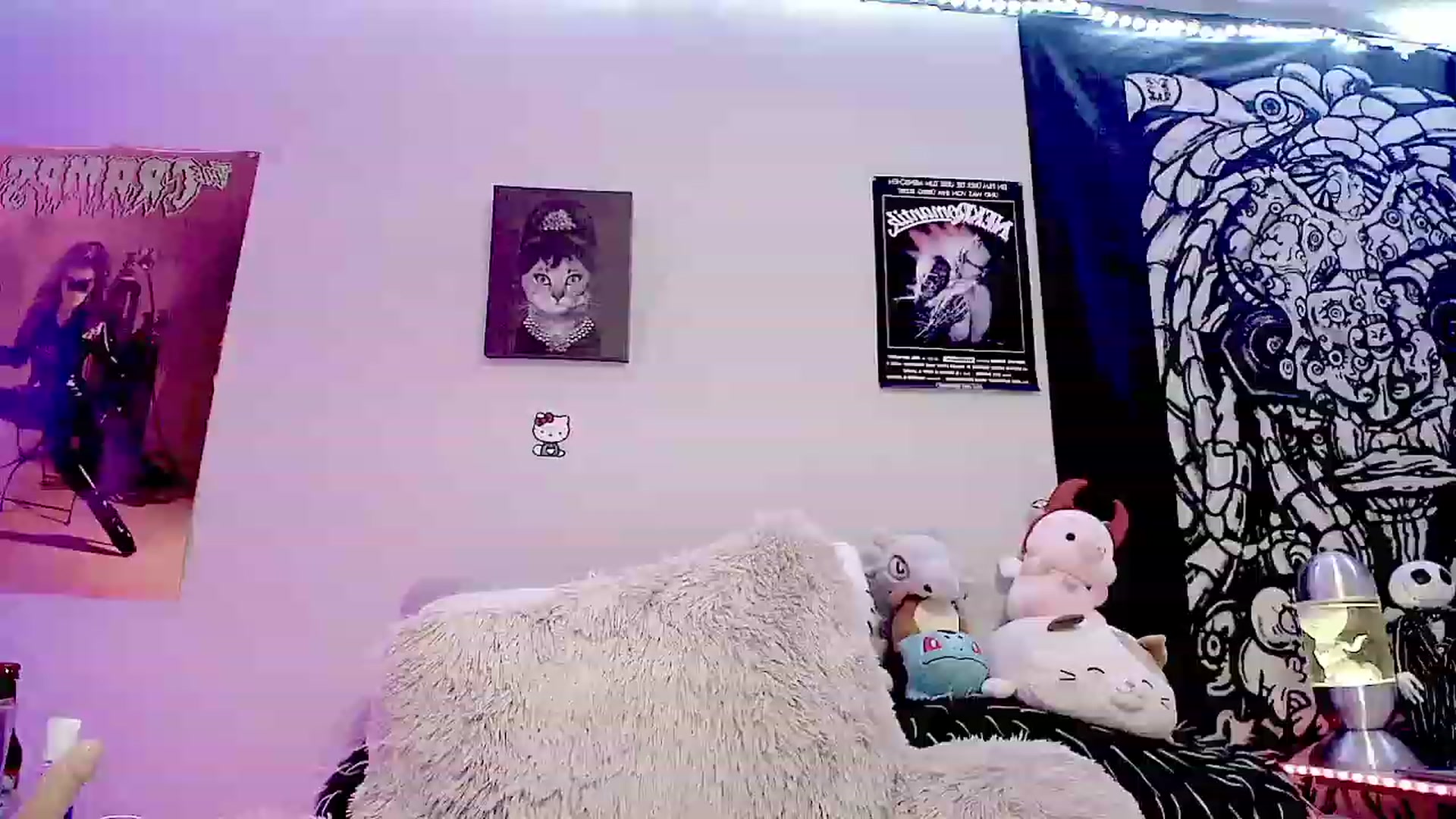 Gallery image thumbnail from BloodAngel_'s myfreecams stream on, 11/26/2023, 14:01 image 5 of 20