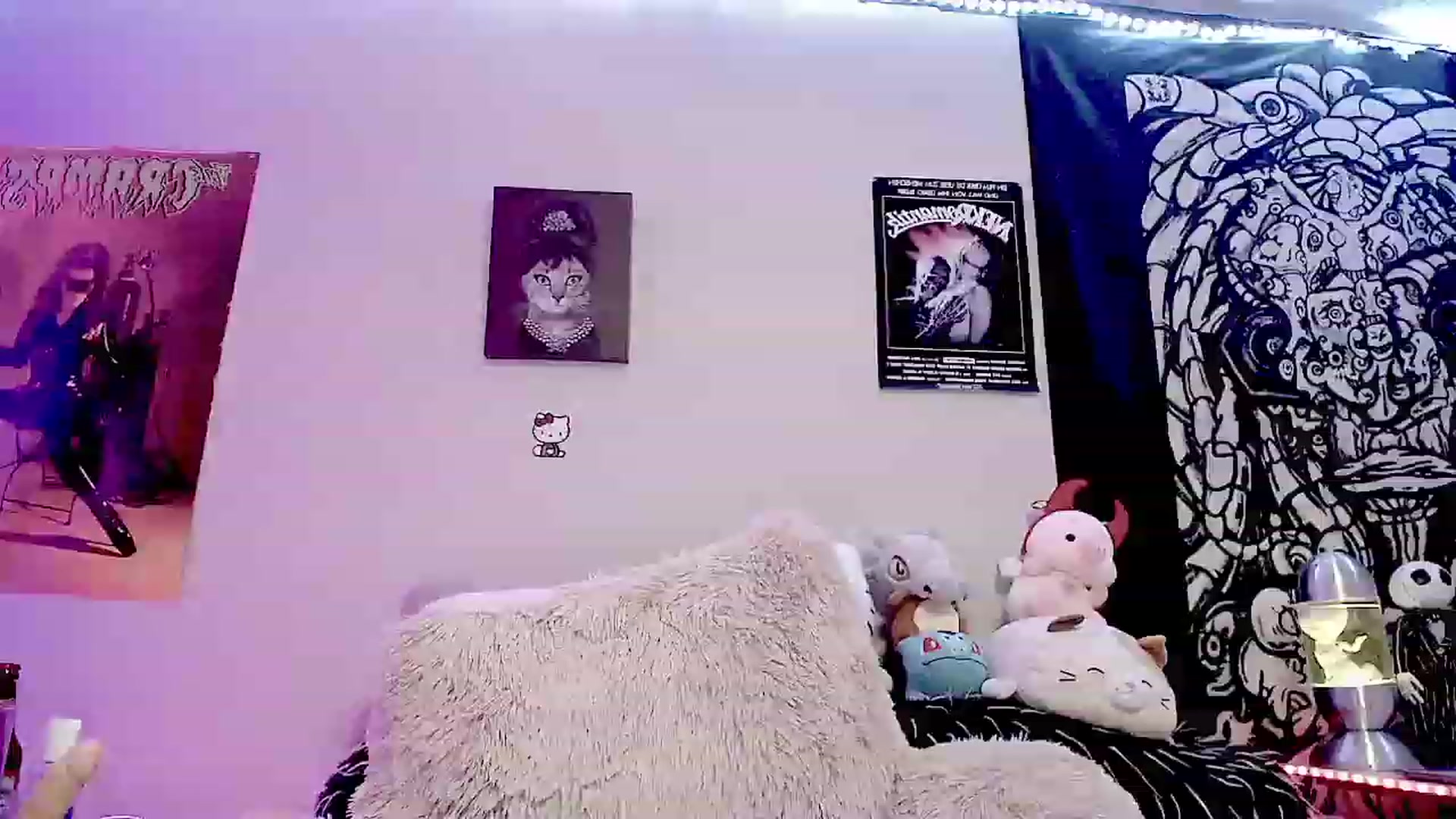 Gallery image thumbnail from BloodAngel_'s myfreecams stream on, 11/26/2023, 14:01 image 6 of 20
