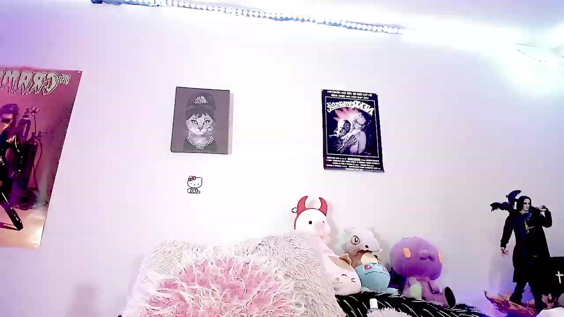 Gallery image thumbnail from BloodAngel_'s myfreecams stream on, 12/07/2023, 13:58 image 18 of 20