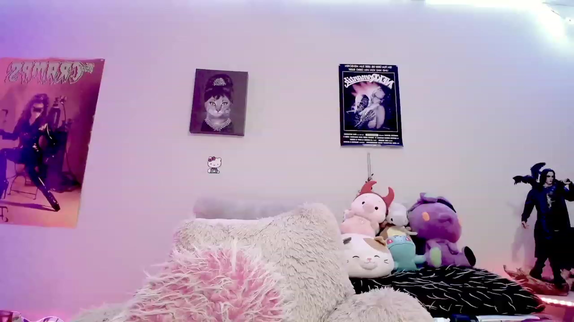Gallery image thumbnail from BloodAngel_'s myfreecams stream on, 01/13/2024, 19:41 image 4 of 20