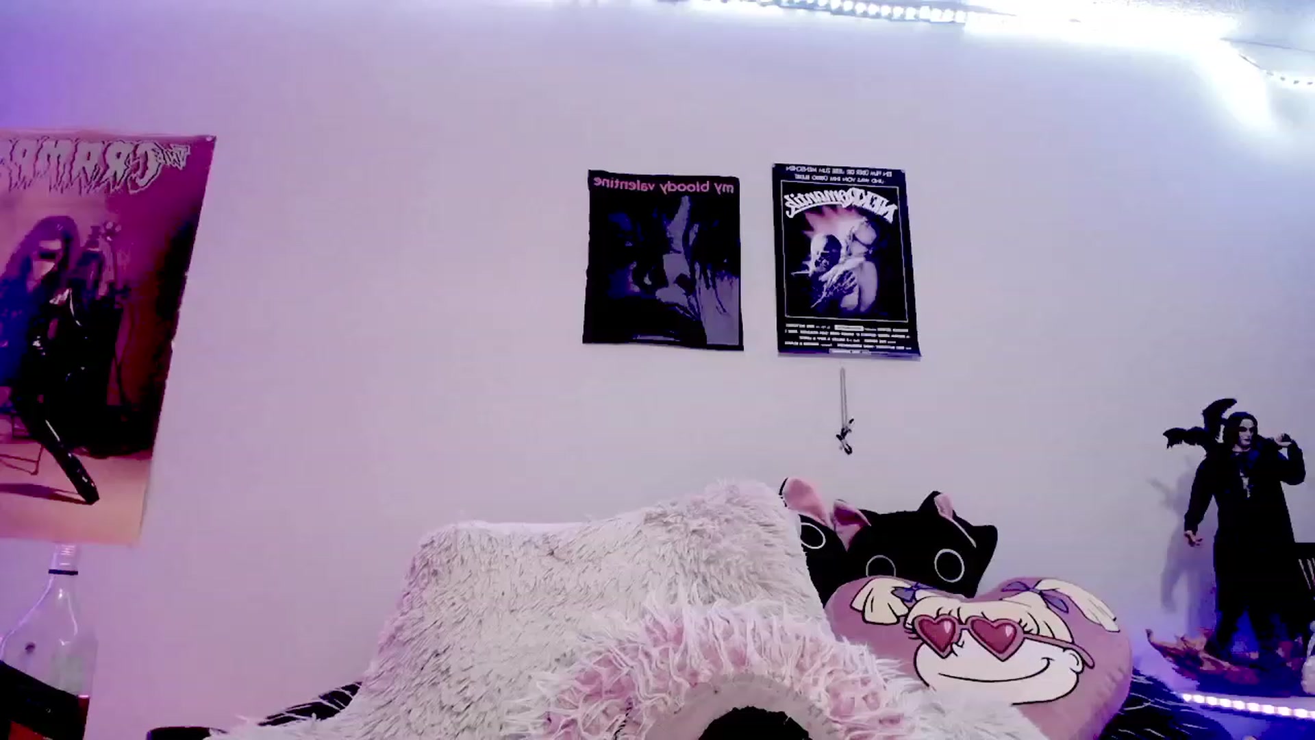 Gallery image thumbnail from BloodAngel_'s myfreecams stream on, 02/03/2024, 10:49 image 15 of 20