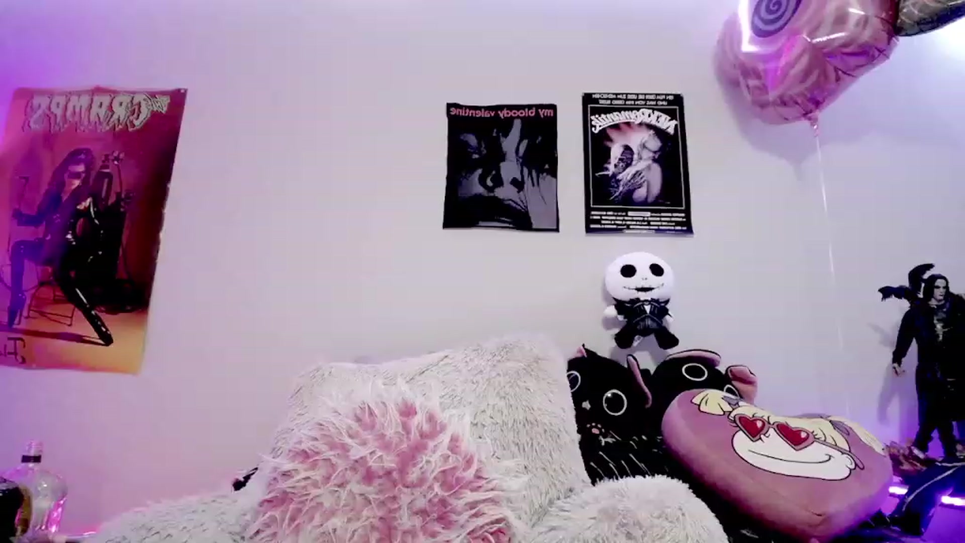 Gallery image thumbnail from BloodAngel_'s myfreecams stream on, 03/09/2024, 22:51 image 10 of 20