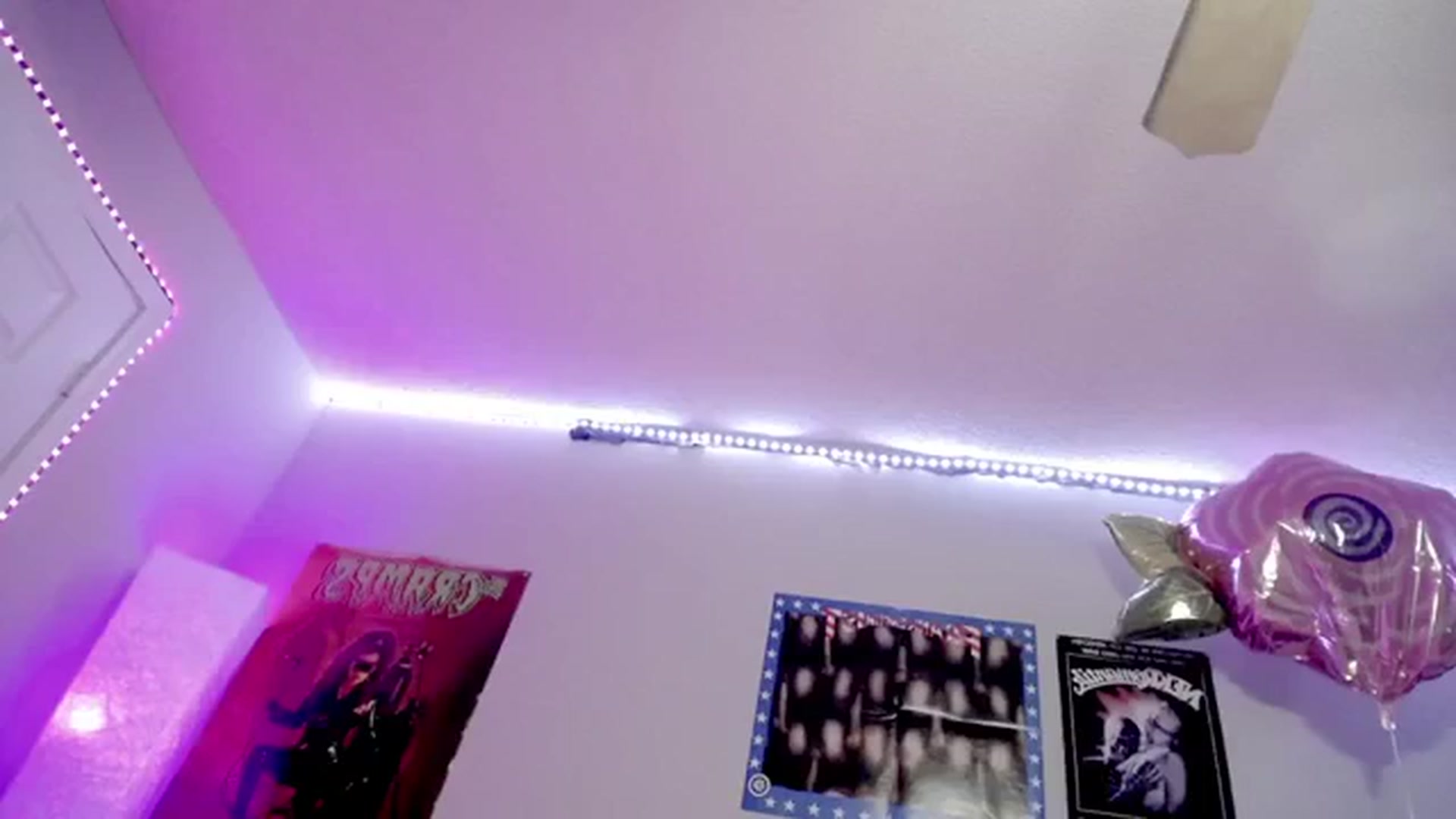 Gallery image thumbnail from BloodAngel_'s myfreecams stream on, 03/23/2024, 01:50 image 18 of 20