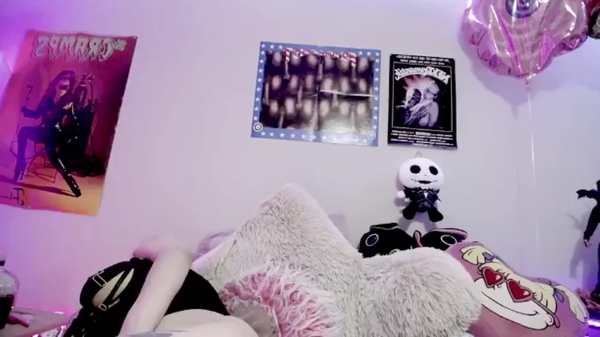 Gallery image thumbnail from BloodAngel_'s myfreecams stream on, 03/23/2024, 09:10 image 19 of 20