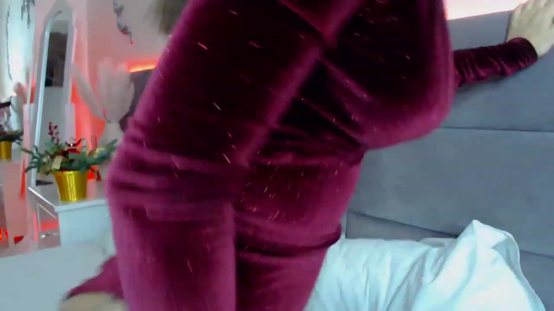Gallery image thumbnail from BloodElf_Lu's myfreecams stream on, 12/18/2022, 05:24 image 7 of 20