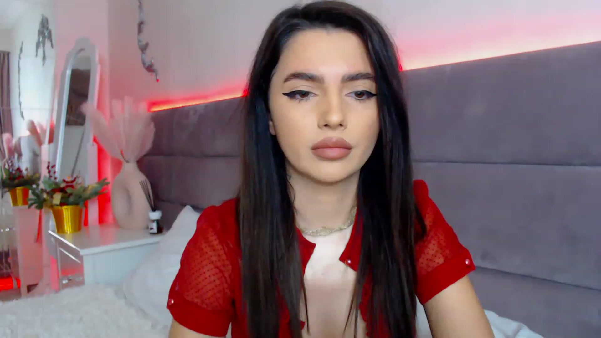 Gallery image thumbnail from BloodElf_Lu's myfreecams stream on, 12/23/2022, 03:30 image 11 of 20
