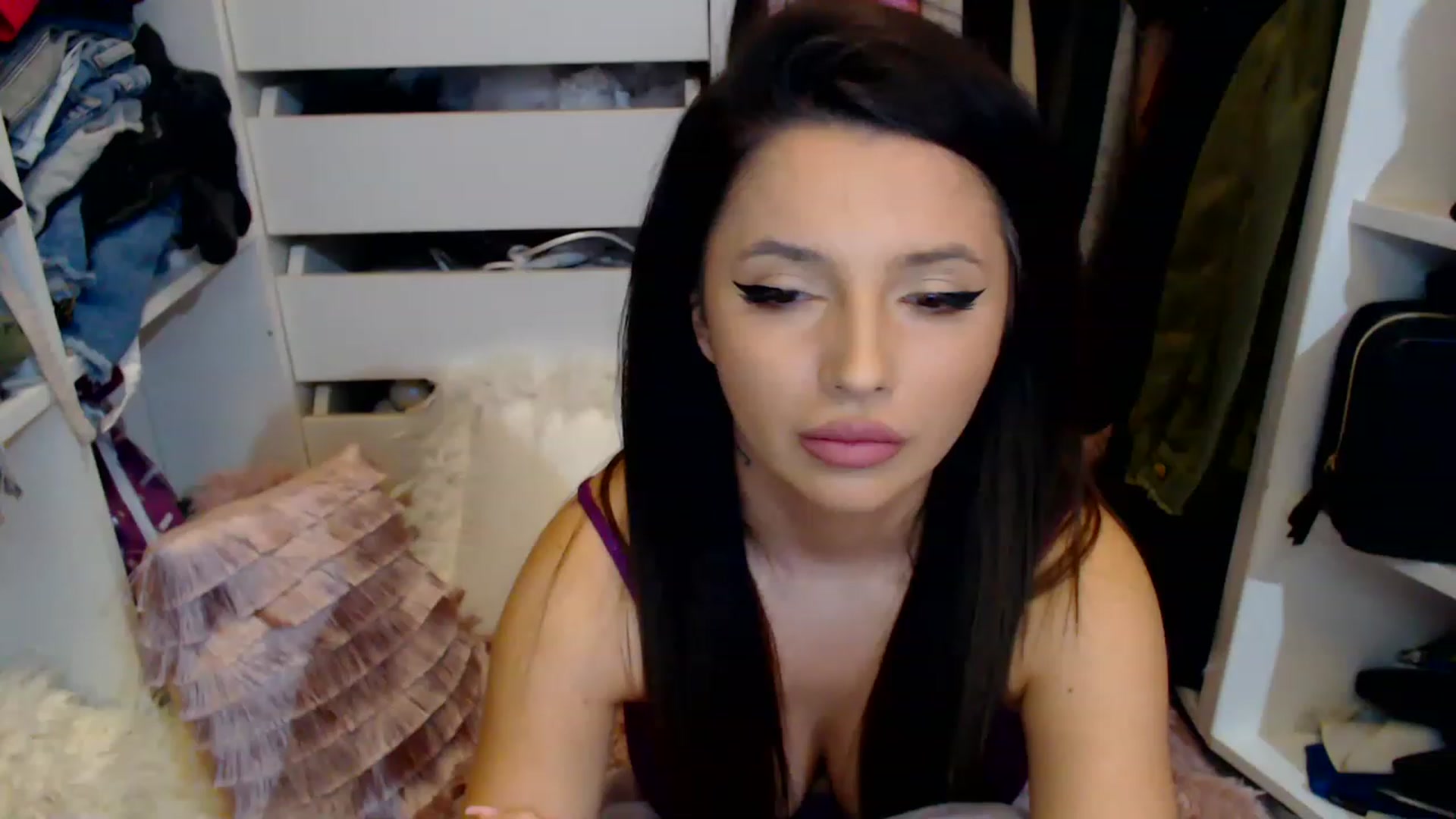 Gallery image thumbnail from BloodElf_Lu's myfreecams stream on, 02/16/2023, 03:14 image 20 of 20