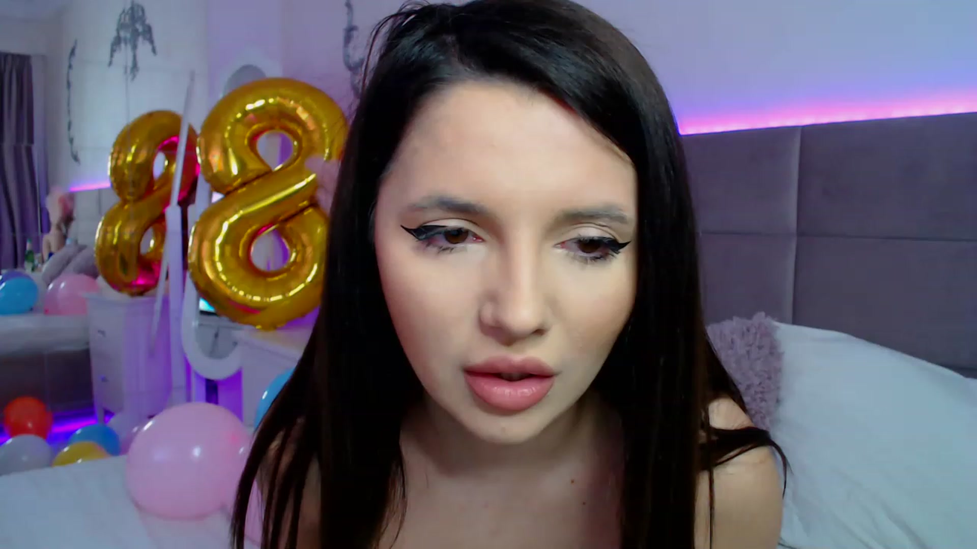 Gallery image thumbnail from BloodElf_Lu's myfreecams stream on, 03/26/2023, 03:54 image 19 of 20