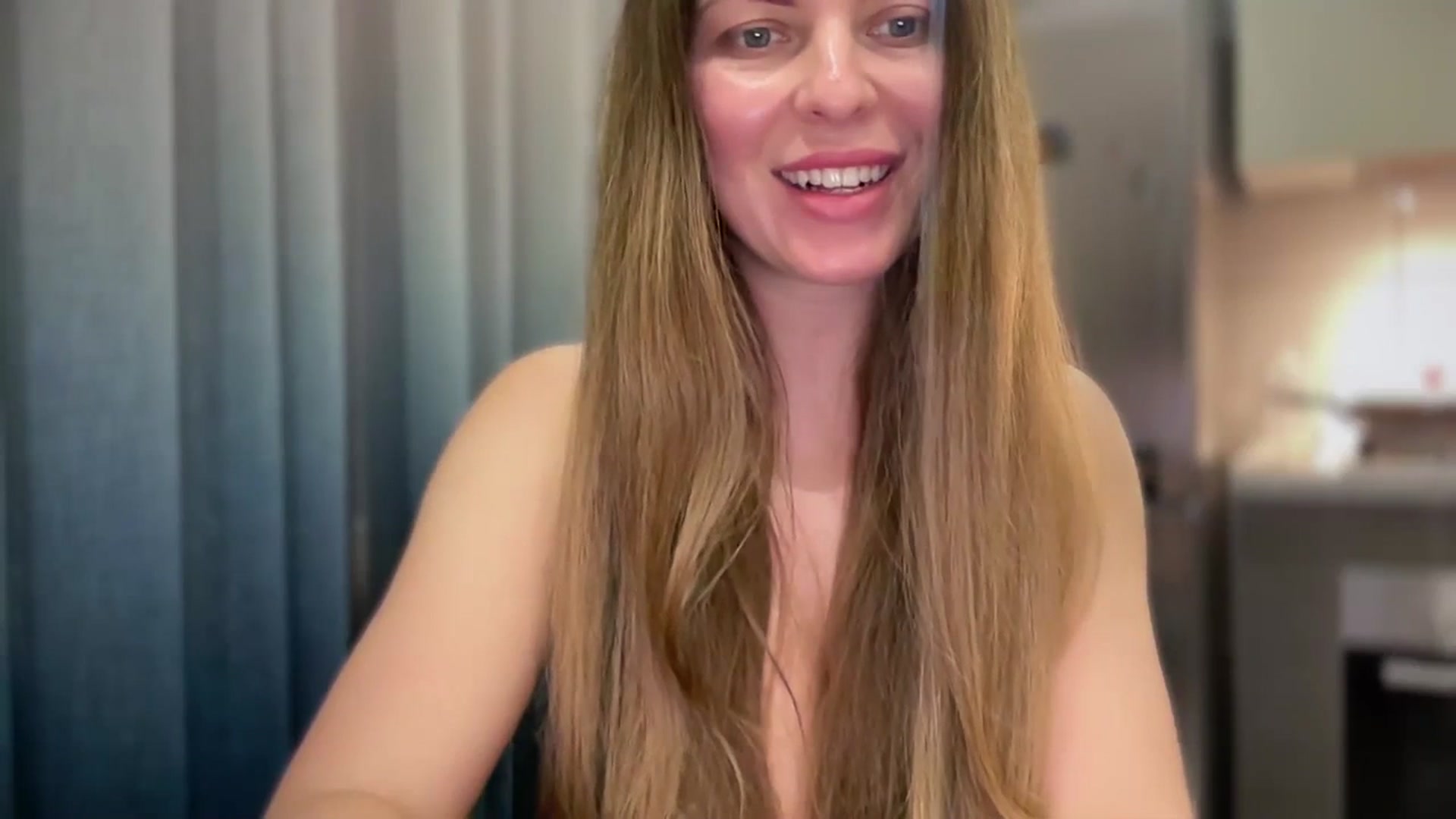 Gallery image thumbnail from BloodyMaria's myfreecams stream on, 01/01/2024, 15:44 image 20 of 20