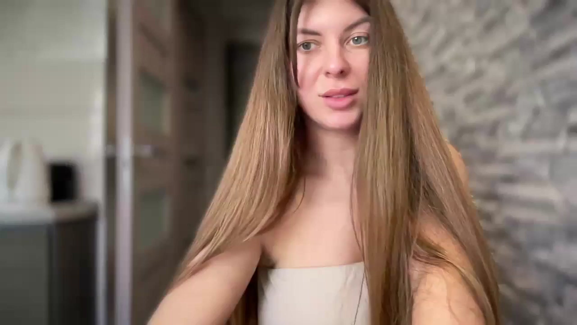 Gallery image thumbnail from BloodyMaria's myfreecams stream on, 03/23/2024, 13:34 image 11 of 20