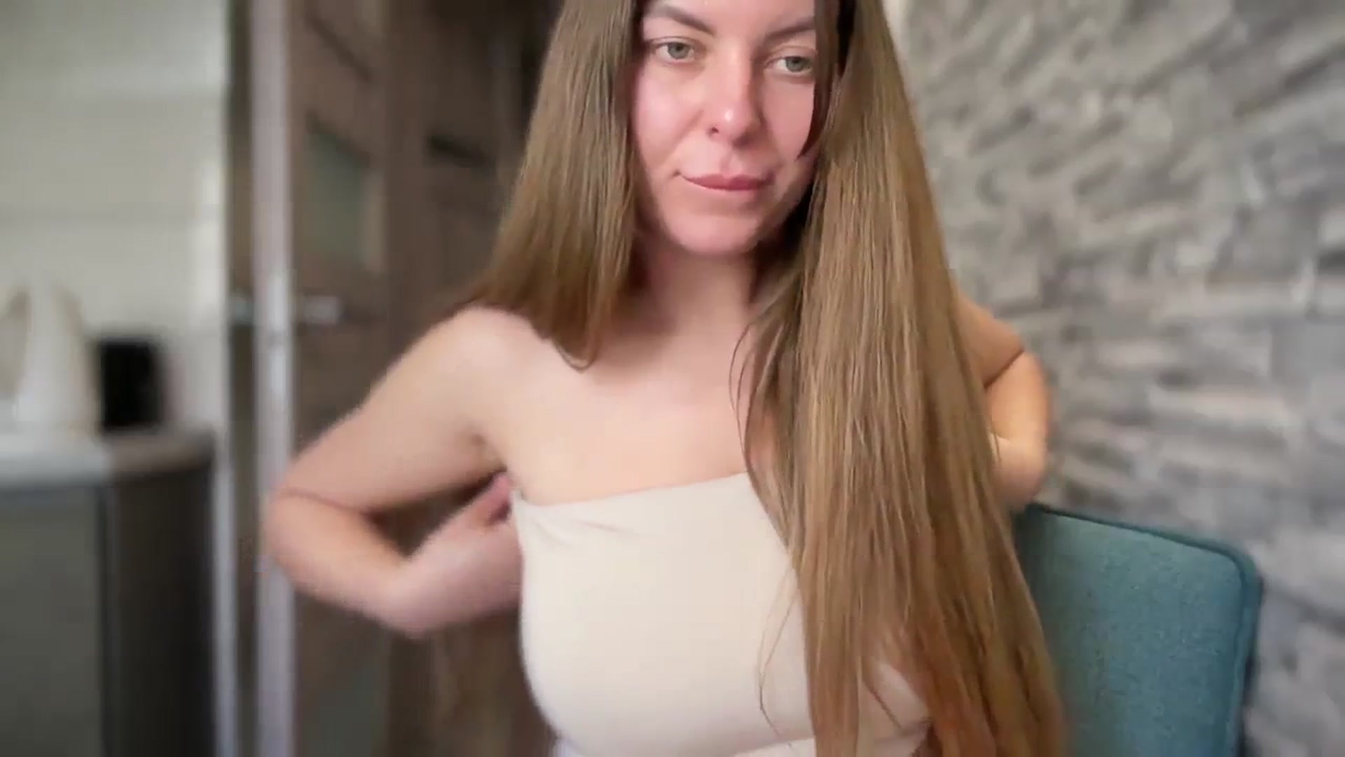 Gallery image thumbnail from BloodyMaria's myfreecams stream on, 03/23/2024, 13:34 image 8 of 20