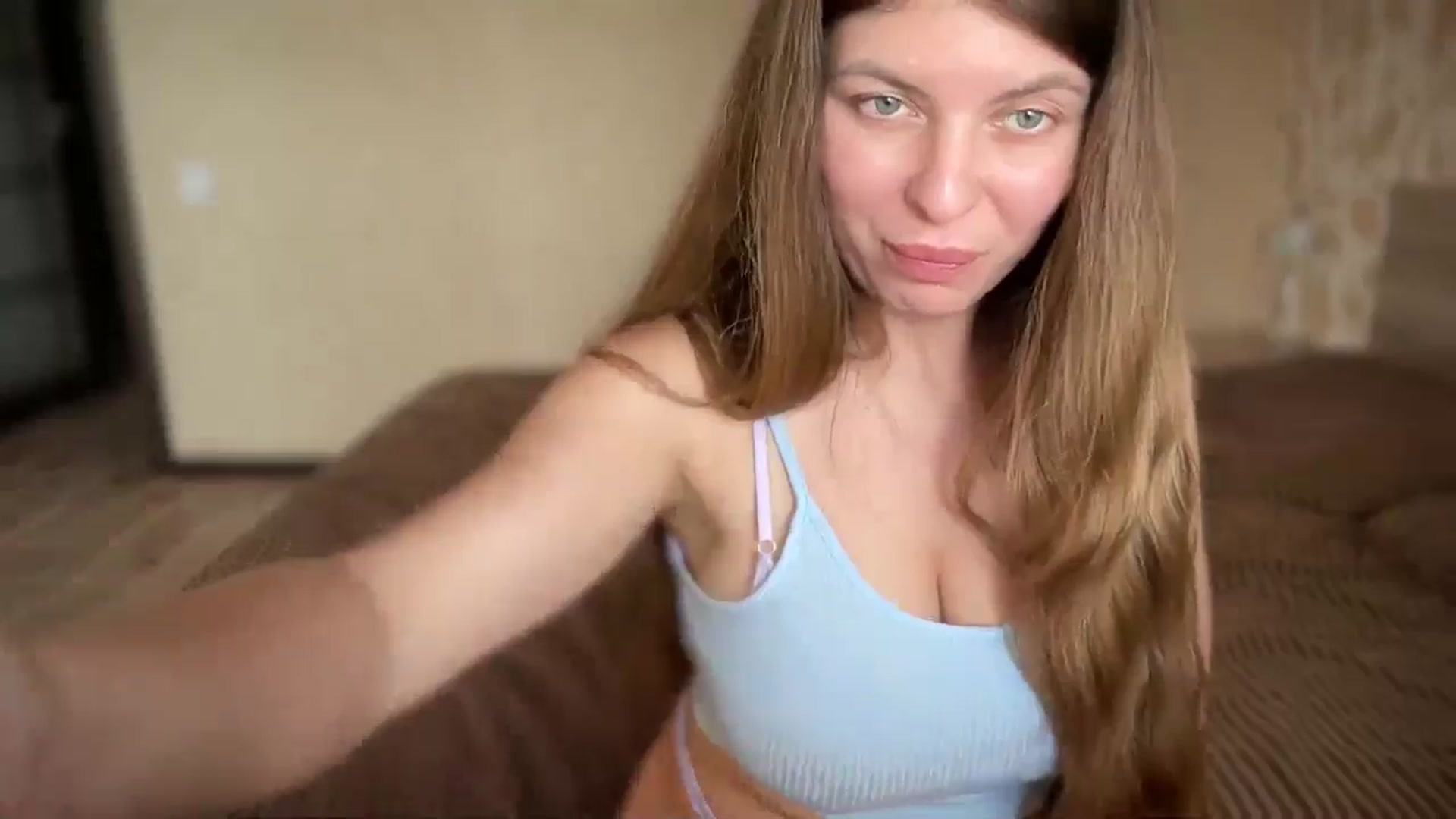 Gallery image thumbnail from BloodyMaria's myfreecams stream on, 07/21/2024, 10:50 image 4 of 20