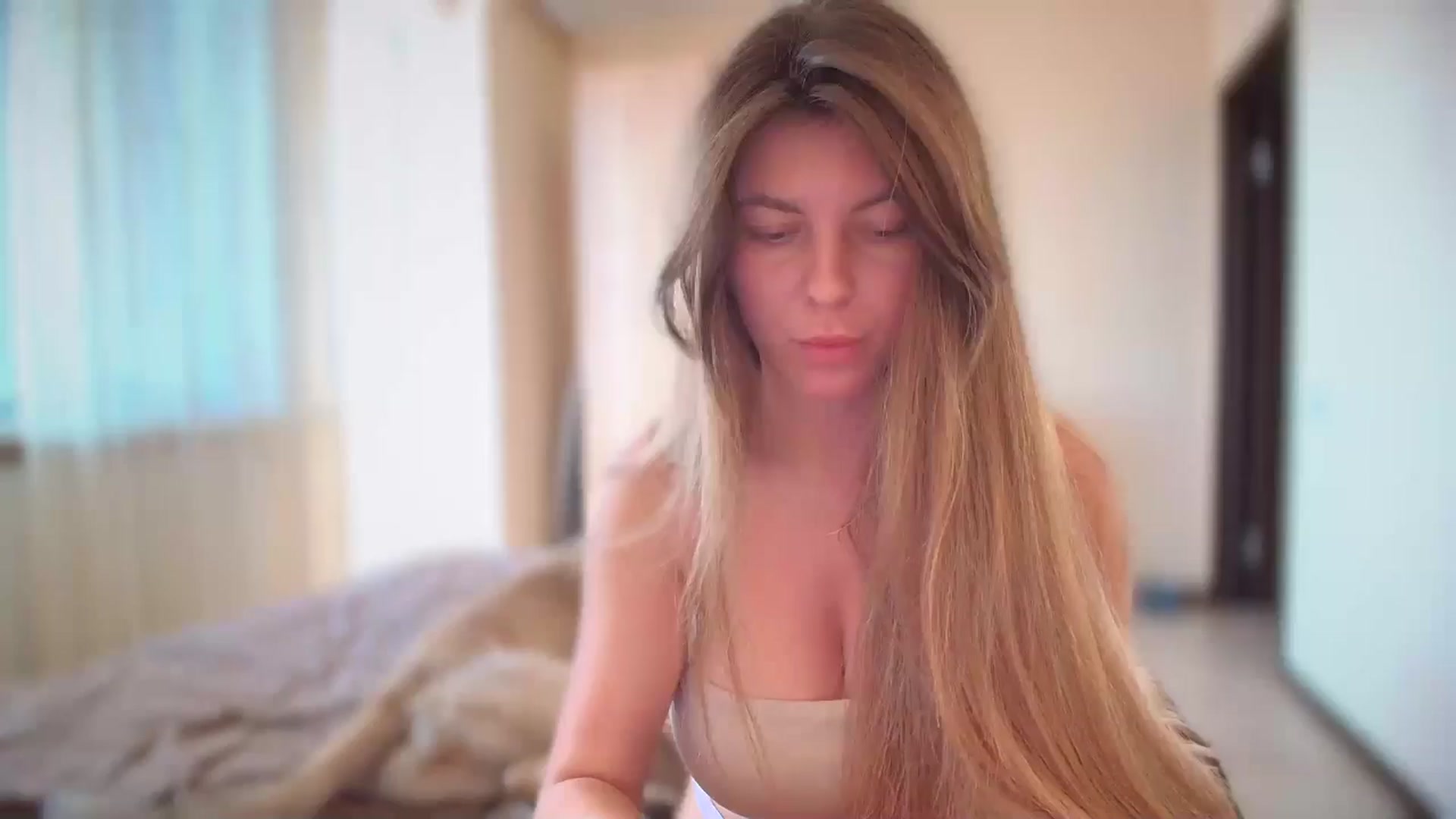Gallery image thumbnail from BloodyMaria's myfreecams stream on, 07/25/2024, 08:37 image 8 of 20