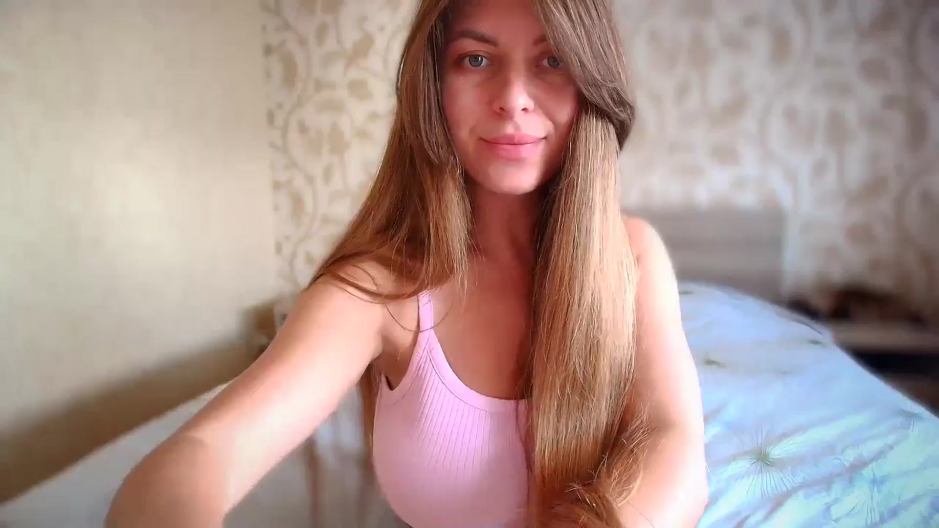 Gallery image thumbnail from BloodyMaria's myfreecams stream on, 08/09/2024, 09:59 image 8 of 20