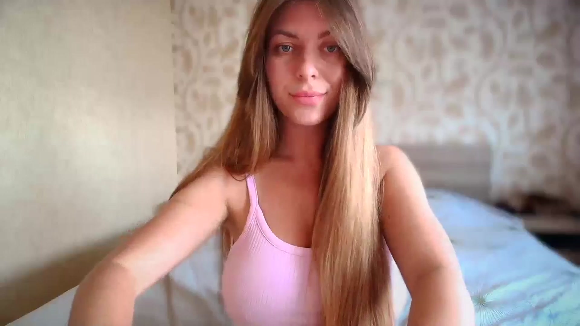 Gallery image thumbnail from BloodyMaria's myfreecams stream on, 08/09/2024, 09:59 image 6 of 20