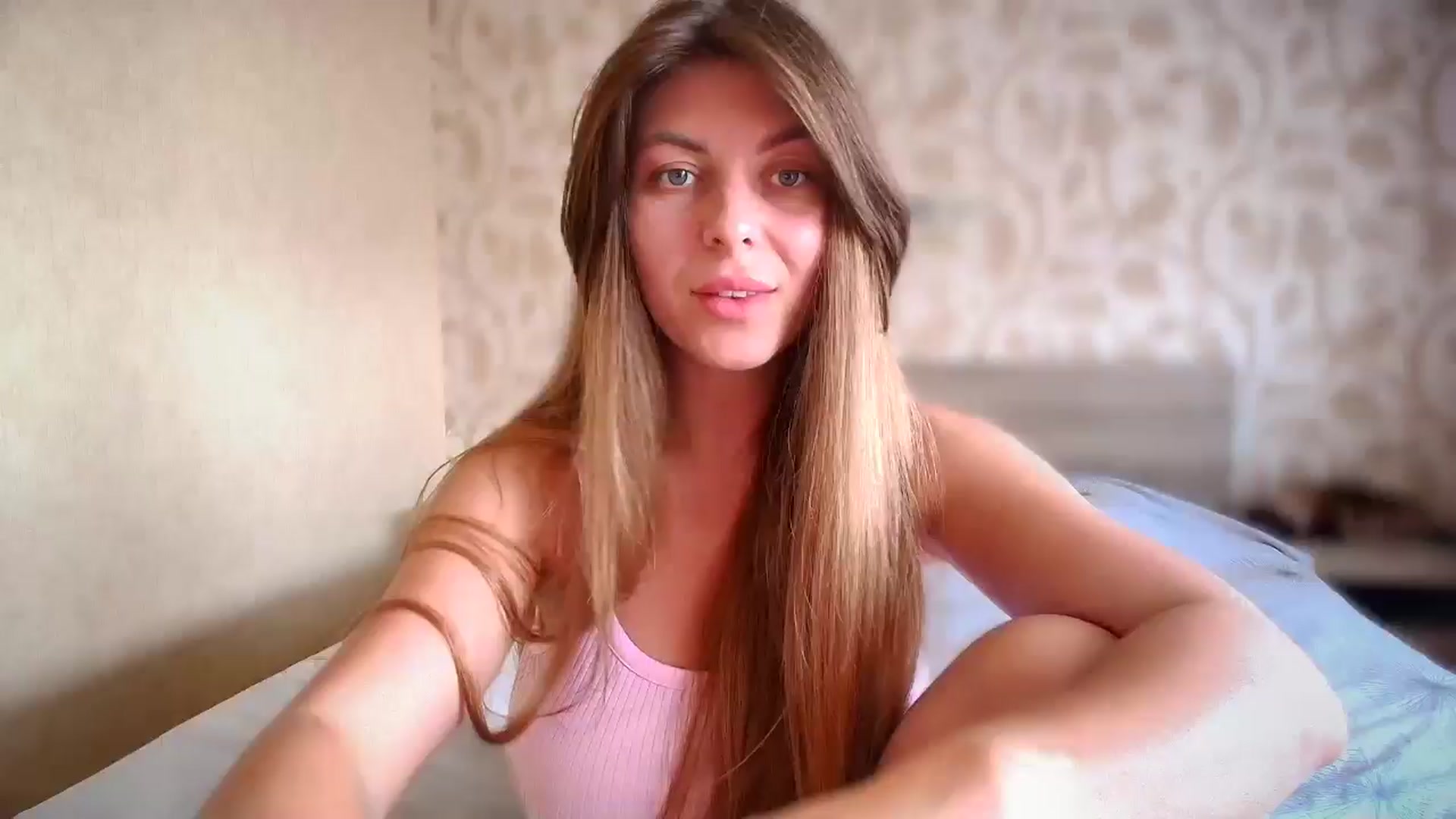 Gallery image thumbnail from BloodyMaria's myfreecams stream on, 08/09/2024, 09:59 image 3 of 20