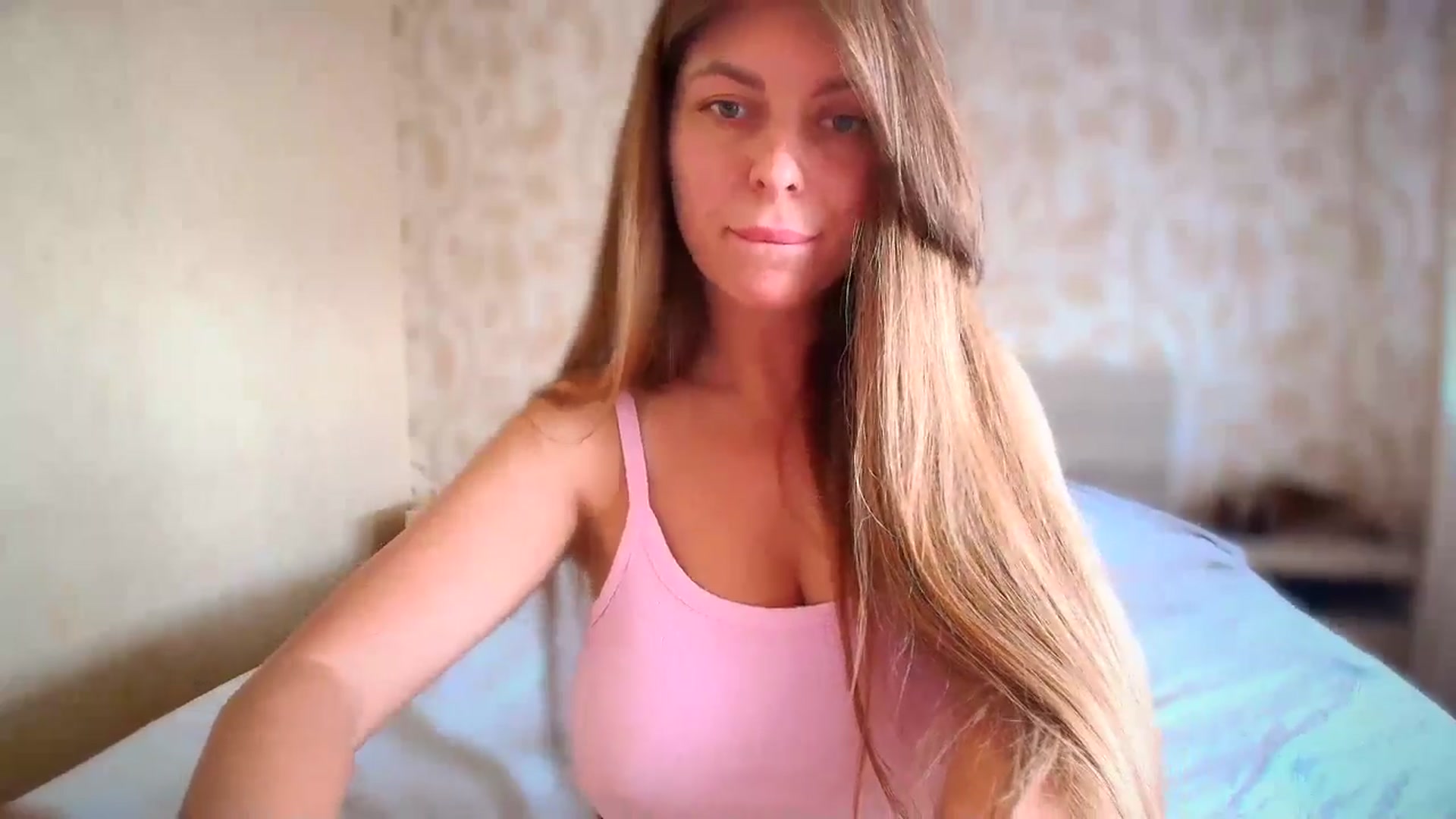 Gallery image thumbnail from BloodyMaria's myfreecams stream on, 08/09/2024, 10:14 image 2 of 20