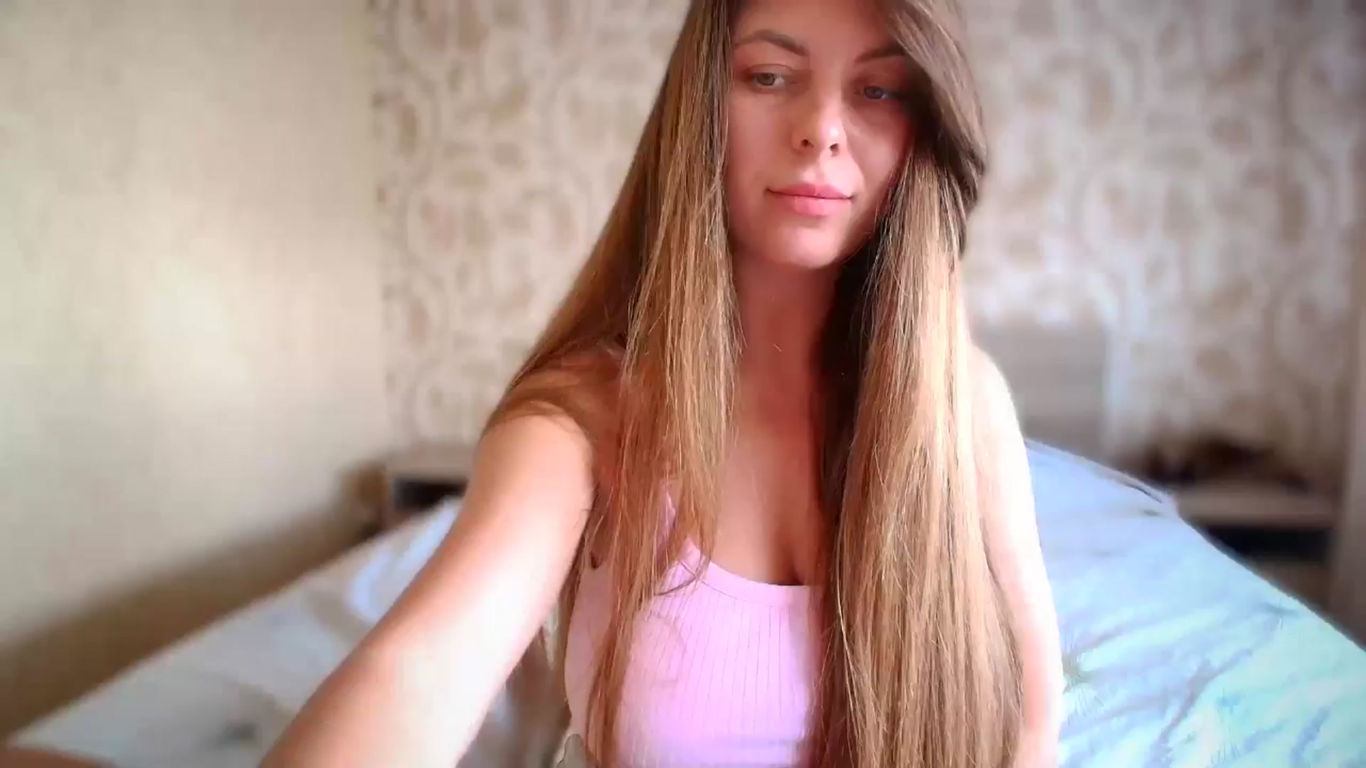 Gallery image thumbnail from BloodyMaria's myfreecams stream on, 08/09/2024, 10:14 image 12 of 20