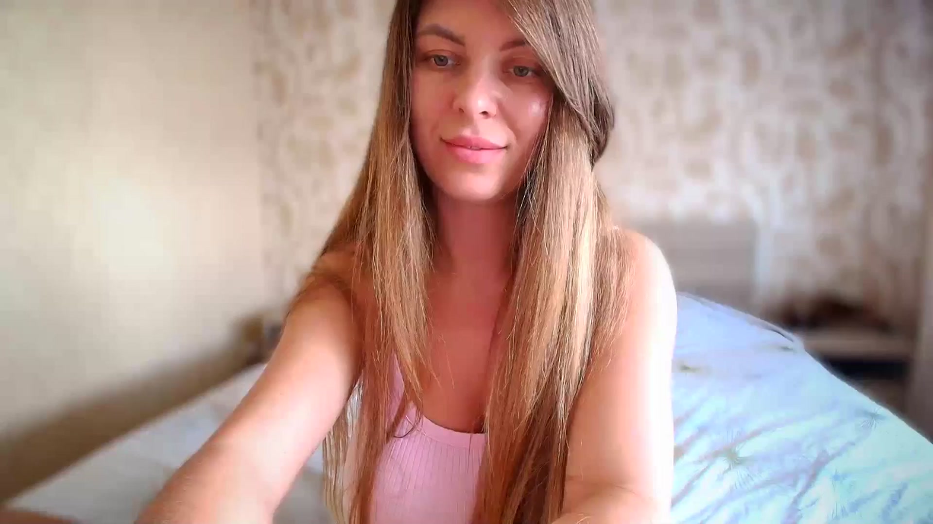 Gallery image thumbnail from BloodyMaria's myfreecams stream on, 08/09/2024, 10:14 image 16 of 20