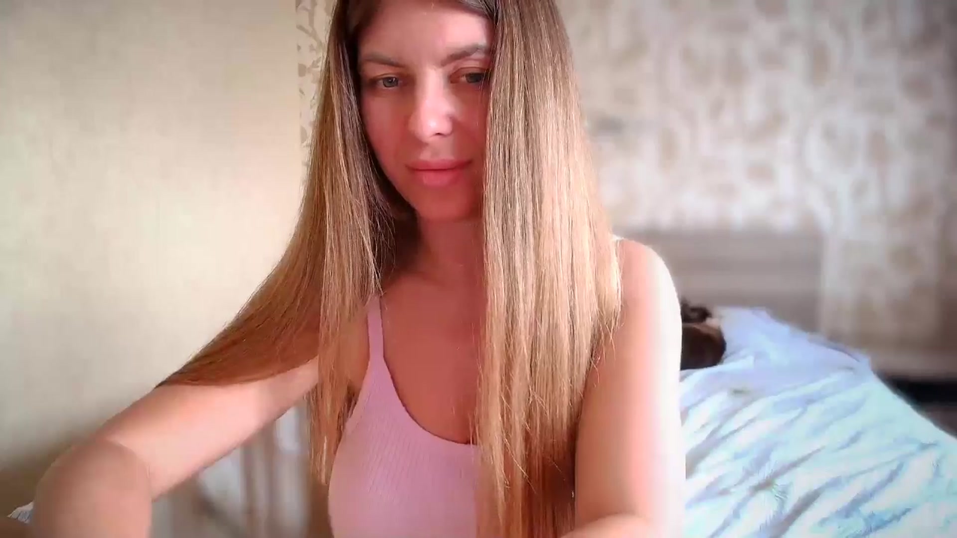 Gallery image thumbnail from BloodyMaria's myfreecams stream on, 08/09/2024, 12:19 image 19 of 20