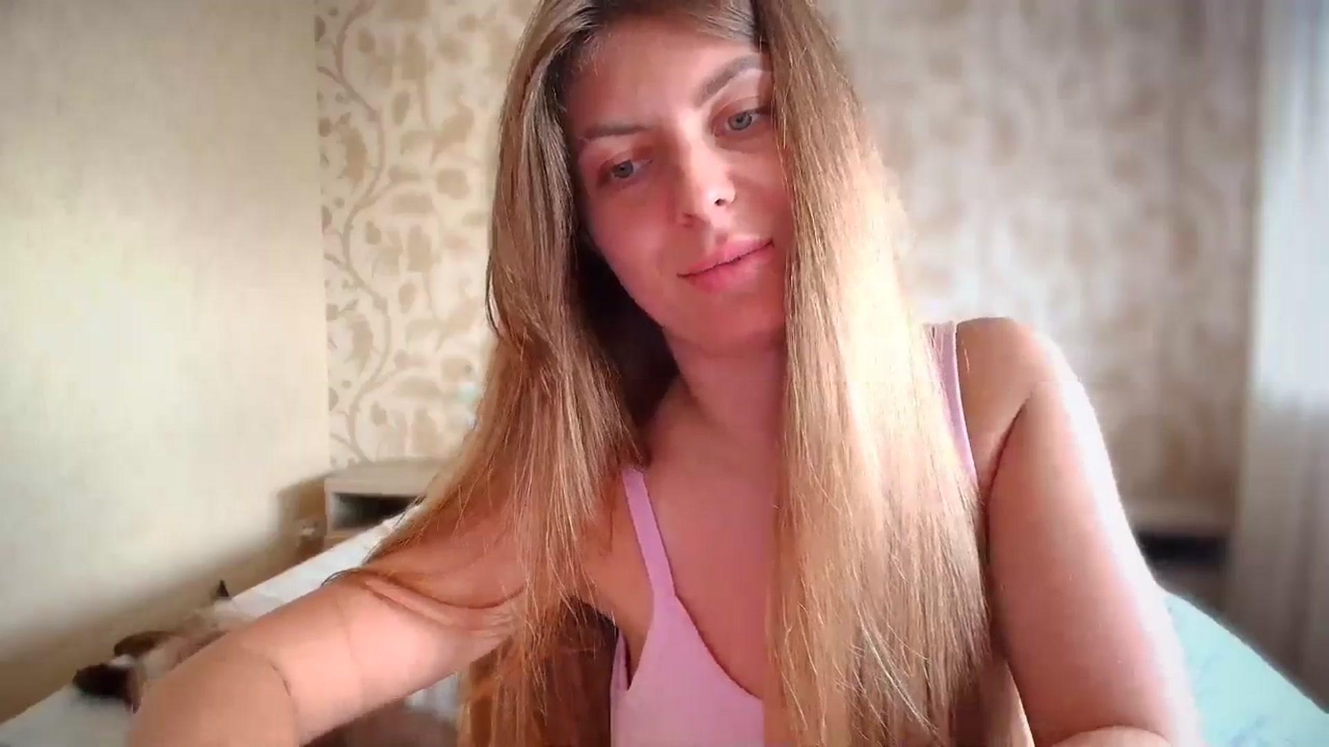Gallery image thumbnail from BloodyMaria's myfreecams stream on, 08/09/2024, 12:19 image 9 of 20