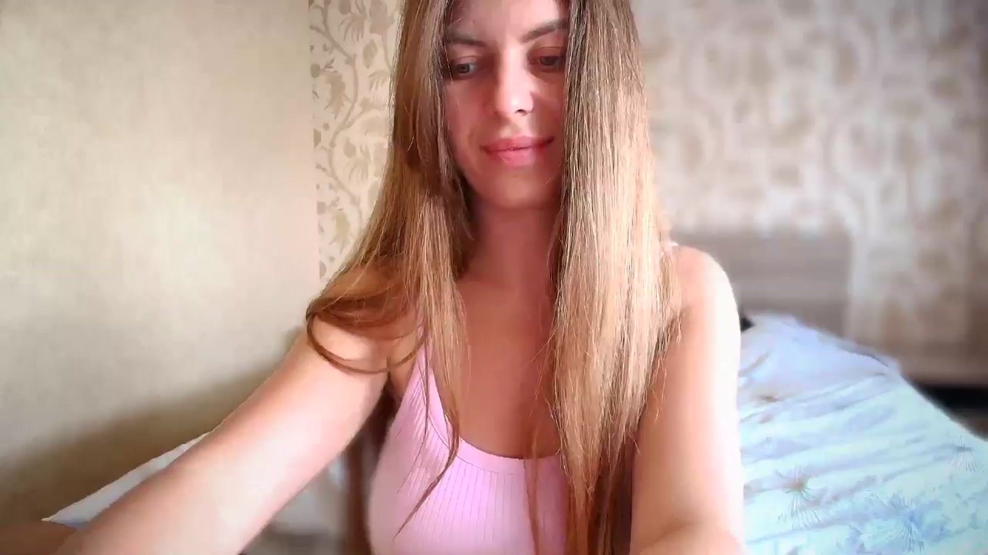 Gallery image thumbnail from BloodyMaria's myfreecams stream on, 08/09/2024, 12:19 image 5 of 20