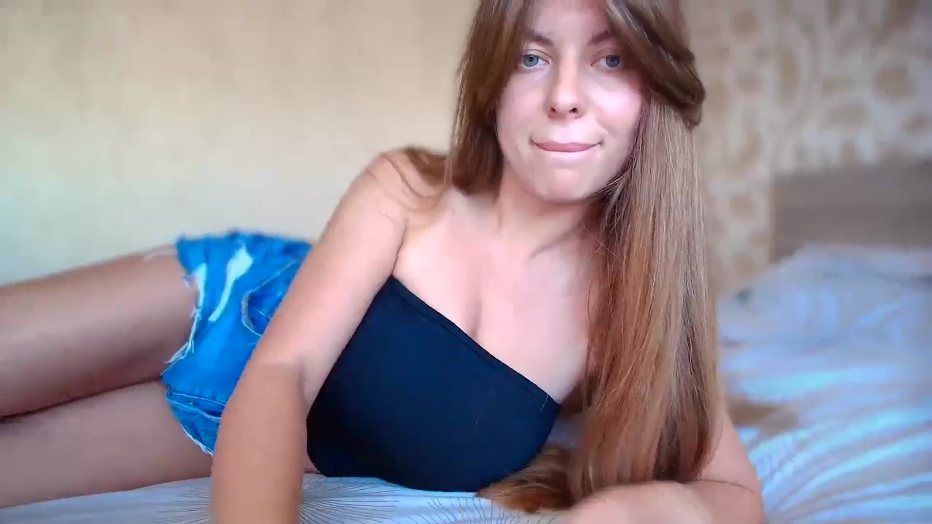 Gallery image thumbnail from BloodyMaria's myfreecams stream on, 08/14/2024, 12:11 image 19 of 20