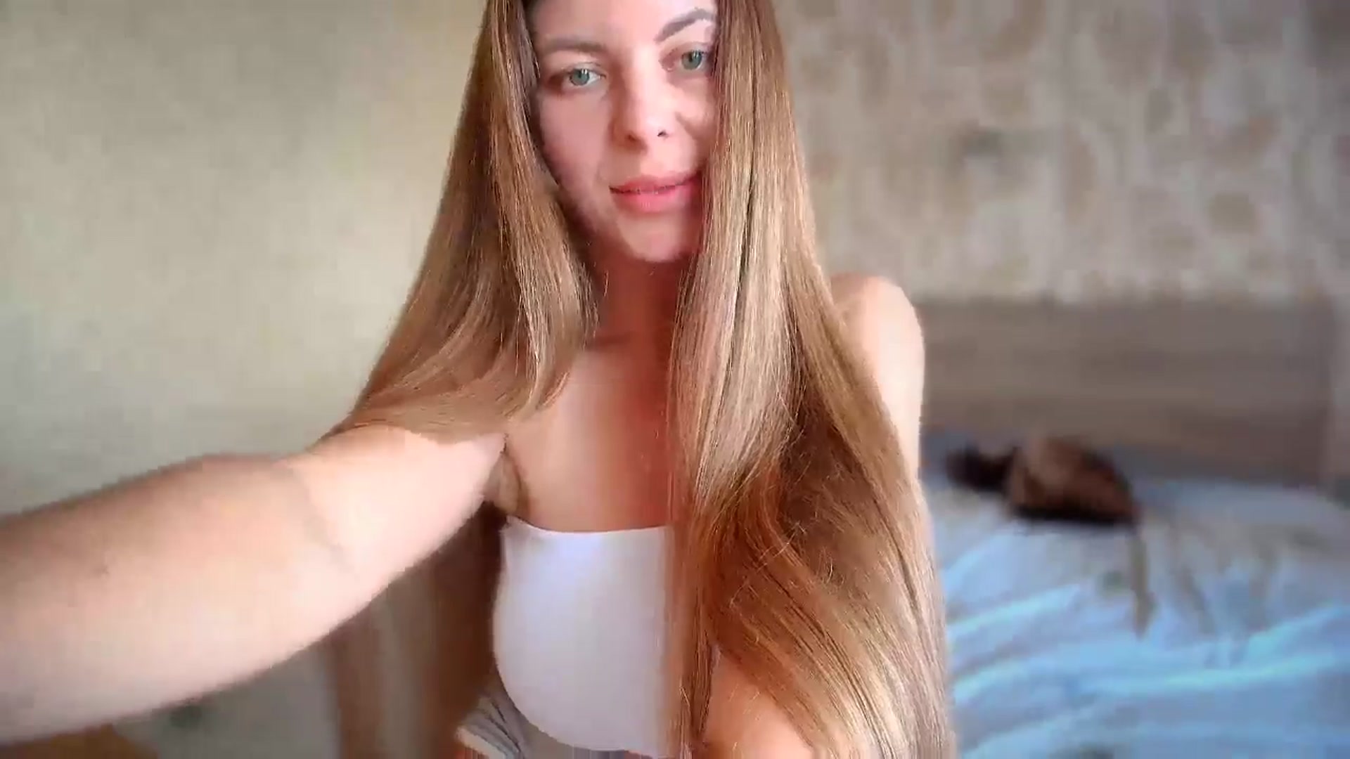Gallery image thumbnail from BloodyMaria's myfreecams stream on, 08/15/2024, 12:31 image 11 of 20