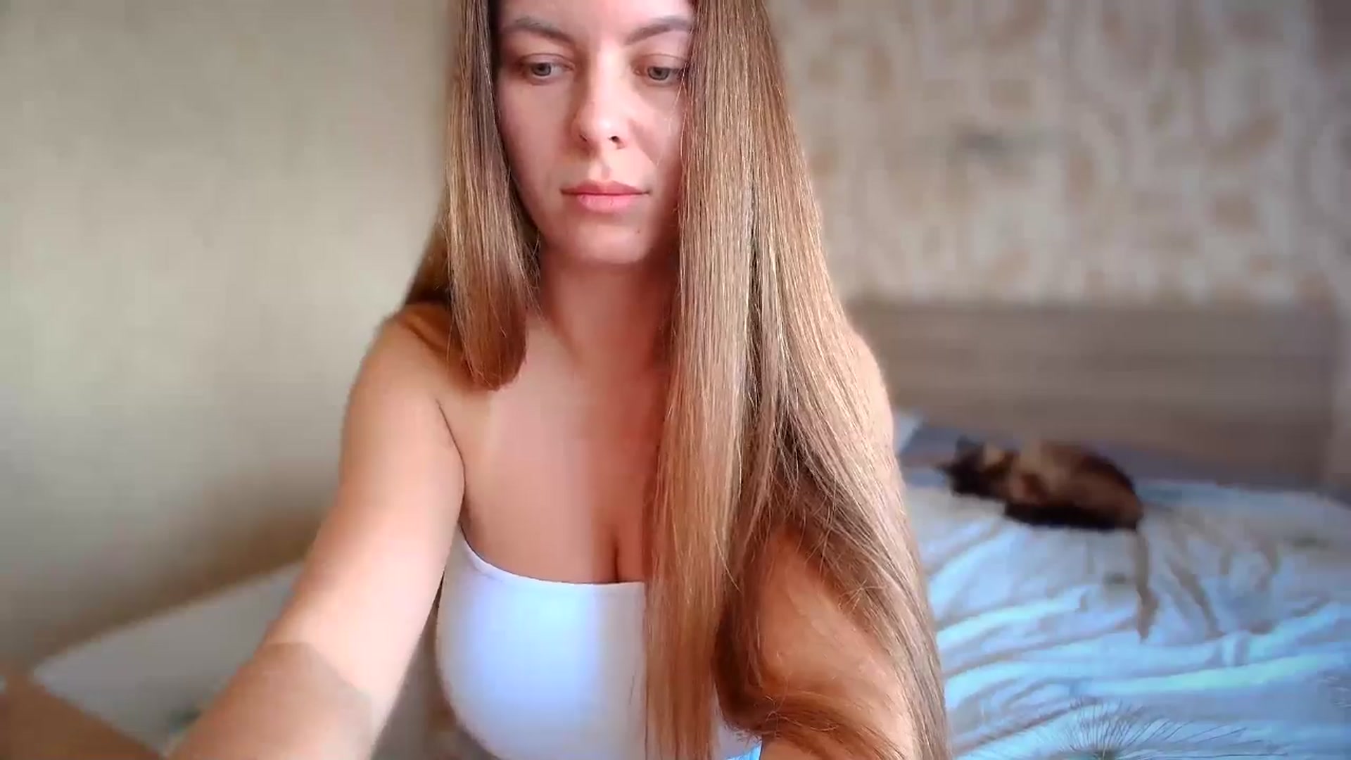 Gallery image thumbnail from BloodyMaria's myfreecams stream on, 08/15/2024, 12:31 image 8 of 20
