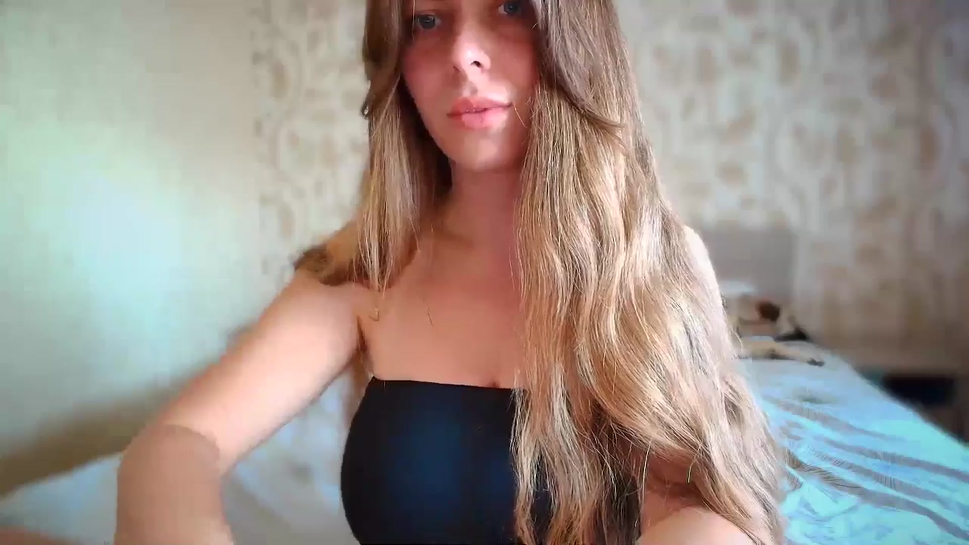 Gallery image thumbnail from BloodyMaria's myfreecams stream on, 08/24/2024, 09:20 image 8 of 20