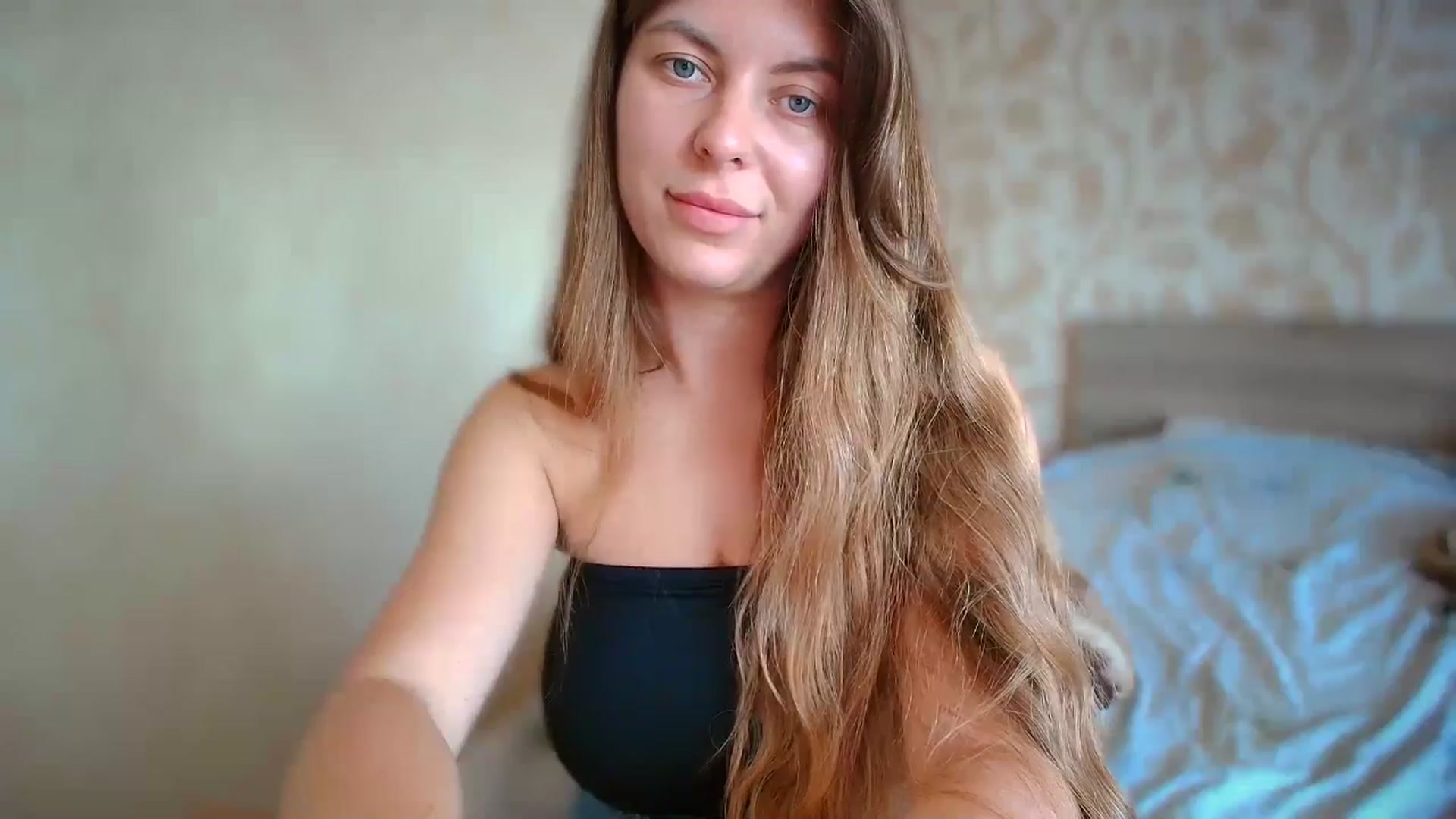 Gallery image thumbnail from BloodyMaria's myfreecams stream on, 08/24/2024, 10:00 image 17 of 20