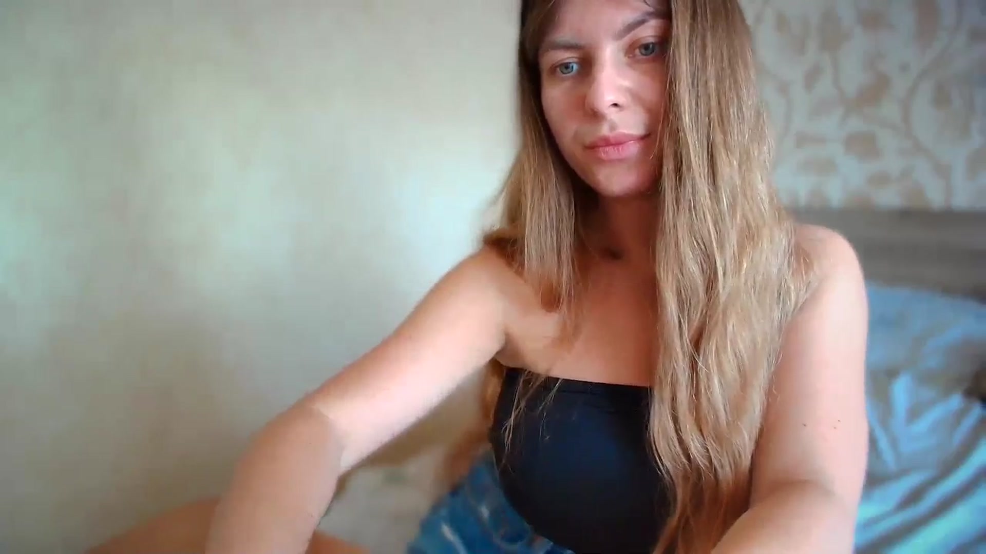 Gallery image thumbnail from BloodyMaria's myfreecams stream on, 08/24/2024, 10:54 image 2 of 20