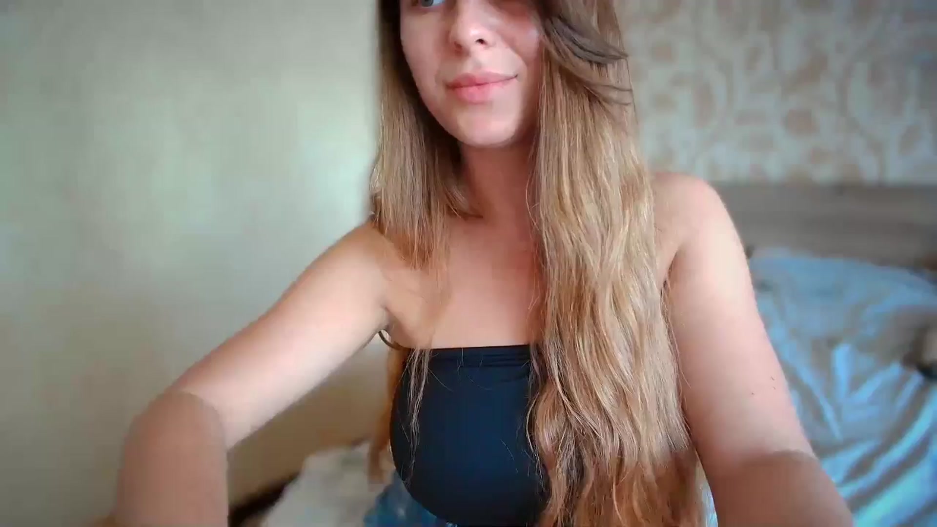 Gallery image thumbnail from BloodyMaria's myfreecams stream on, 08/24/2024, 10:54 image 1 of 20