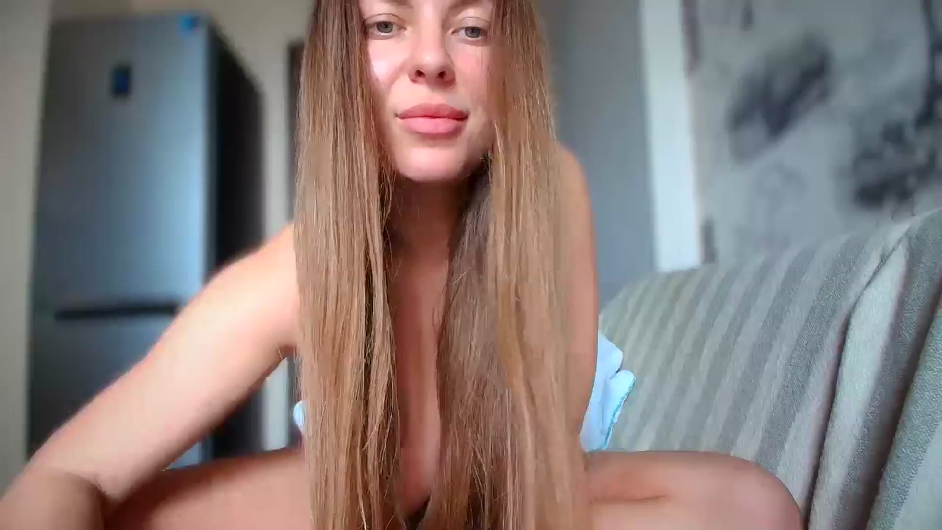Gallery image thumbnail from BloodyMaria's myfreecams stream on, 09/01/2024, 14:17 image 17 of 20