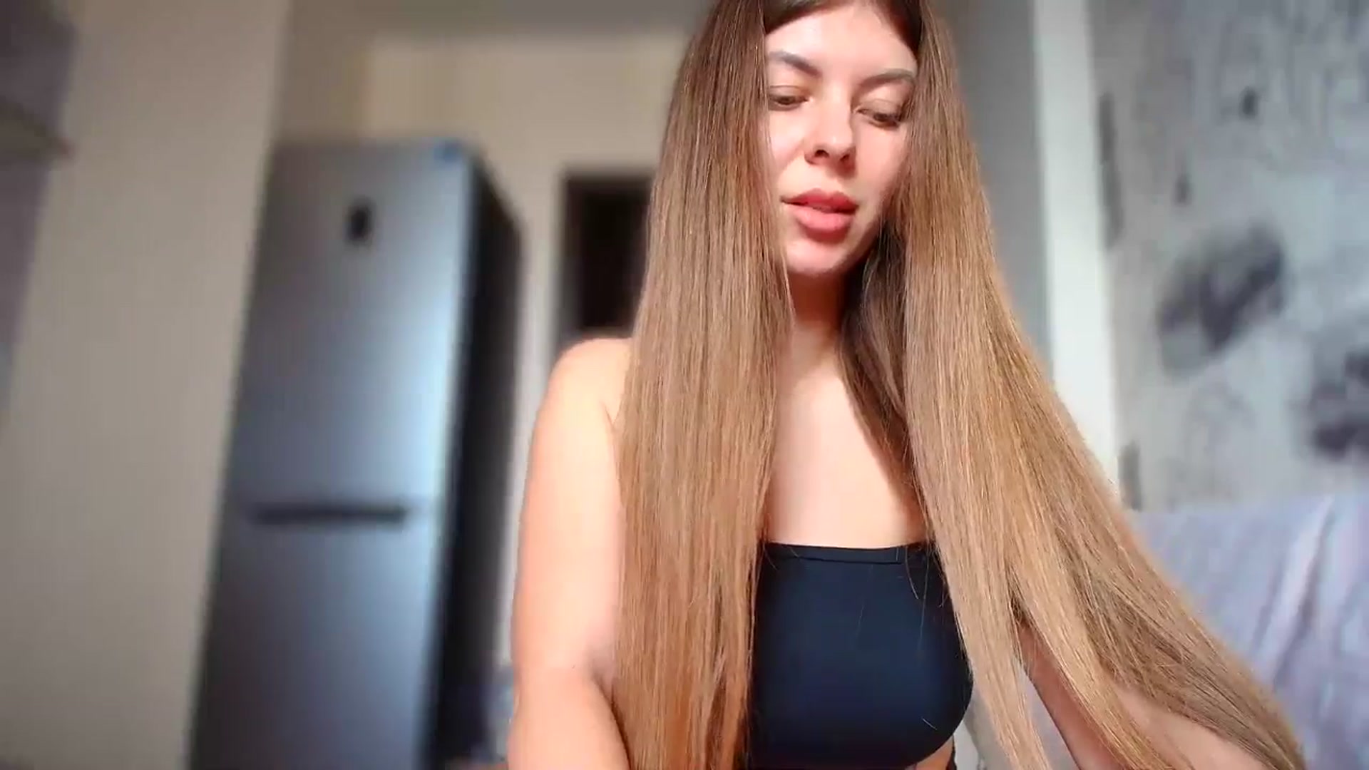 Gallery image thumbnail from BloodyMaria's myfreecams stream on, 09/04/2024, 10:46 image 18 of 20