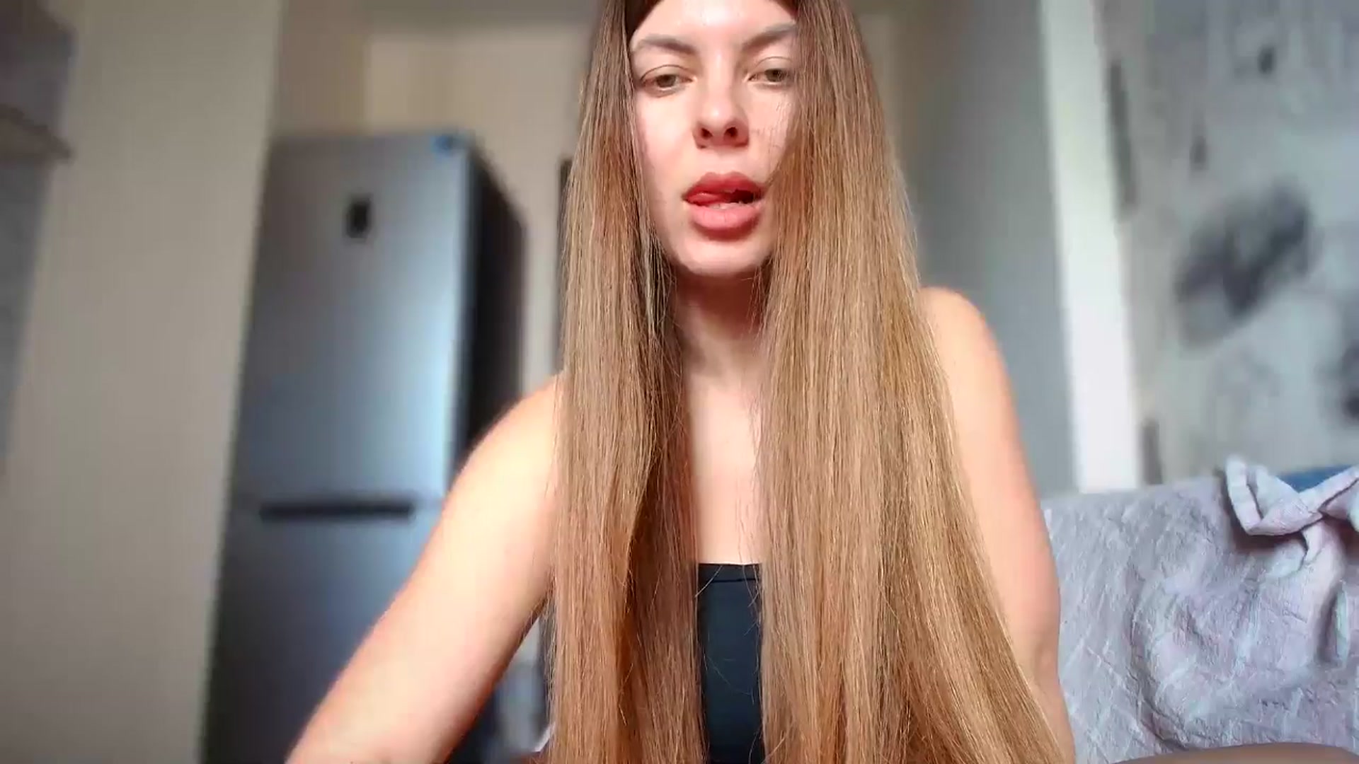 Gallery image thumbnail from BloodyMaria's myfreecams stream on, 09/04/2024, 10:46 image 6 of 20