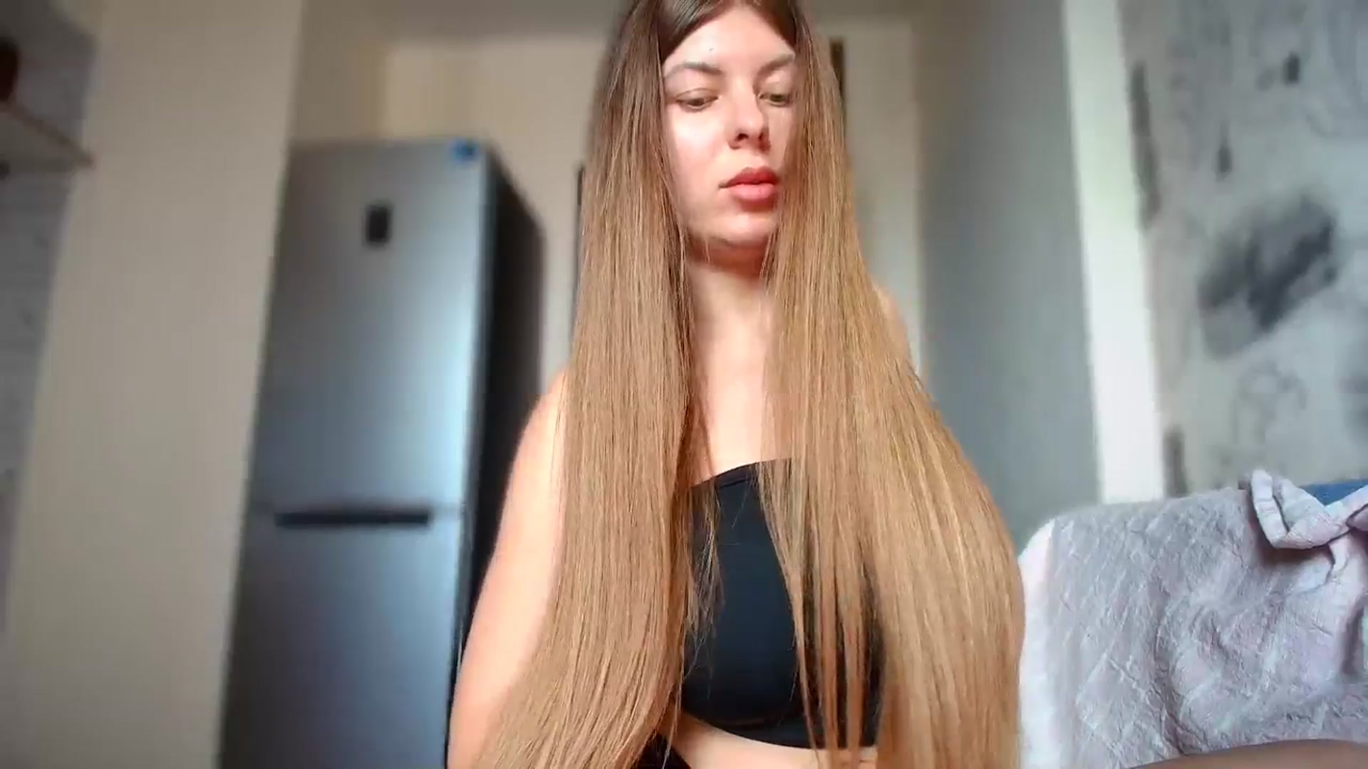 Gallery image thumbnail from BloodyMaria's myfreecams stream on, 09/04/2024, 10:46 image 5 of 20