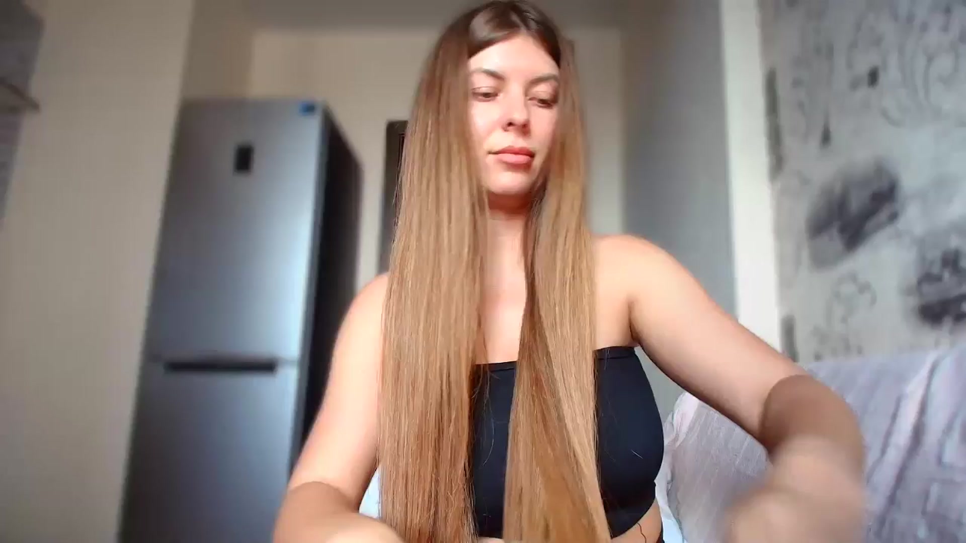Gallery image thumbnail from BloodyMaria's myfreecams stream on, 09/04/2024, 10:46 image 16 of 20
