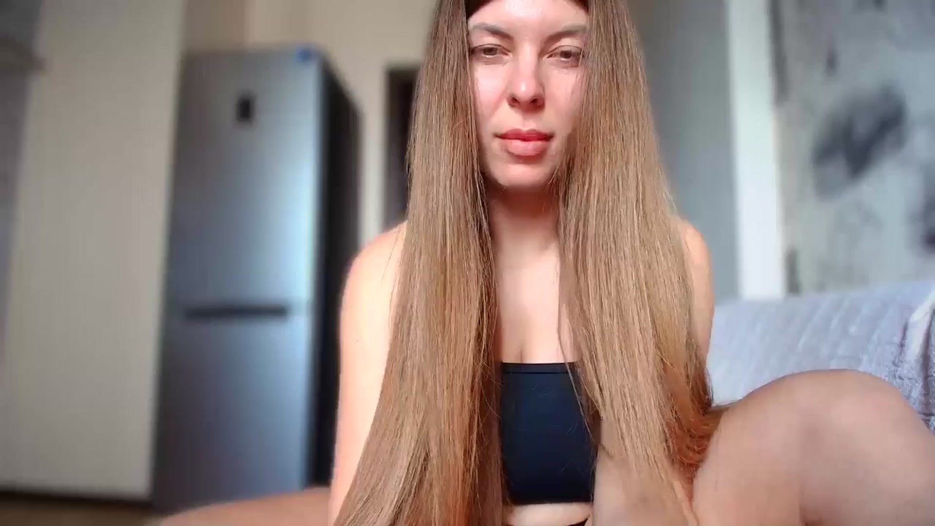 Gallery image thumbnail from BloodyMaria's myfreecams stream on, 09/04/2024, 11:04 image 3 of 20