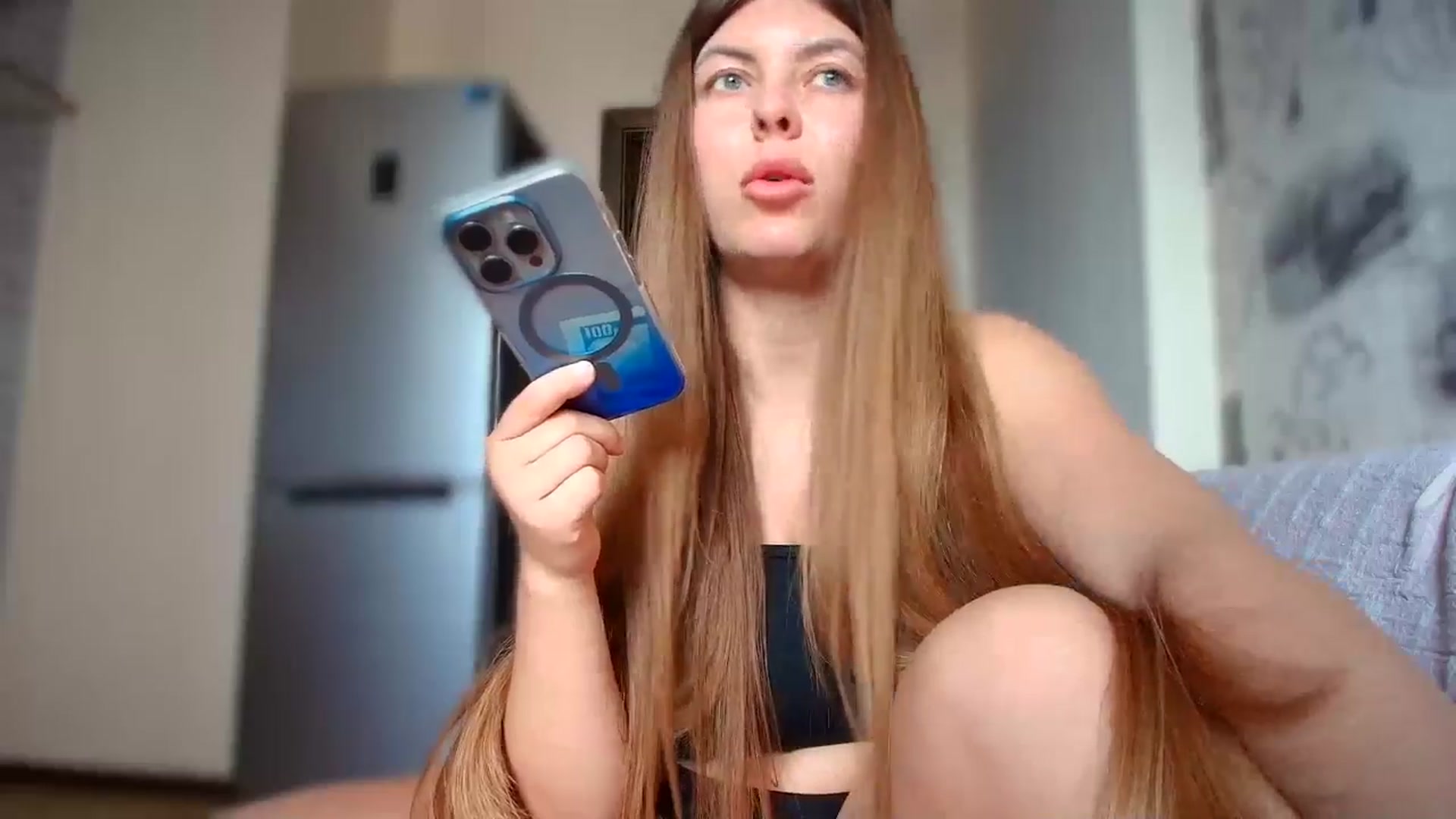 Gallery image thumbnail from BloodyMaria's myfreecams stream on, 09/04/2024, 11:04 image 4 of 20