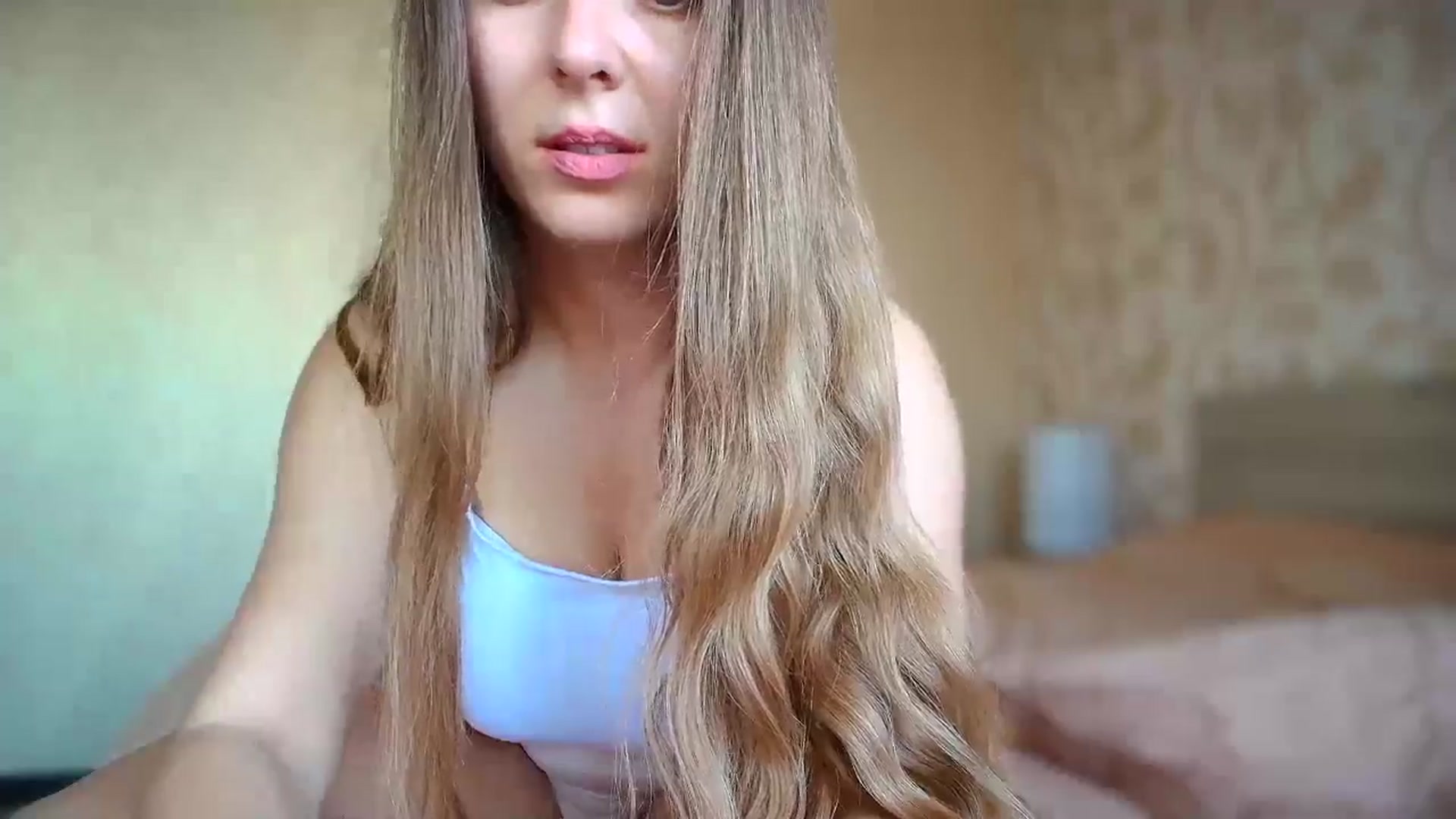 Gallery image thumbnail from BloodyMaria's myfreecams stream on, 09/09/2024, 15:47 image 17 of 20