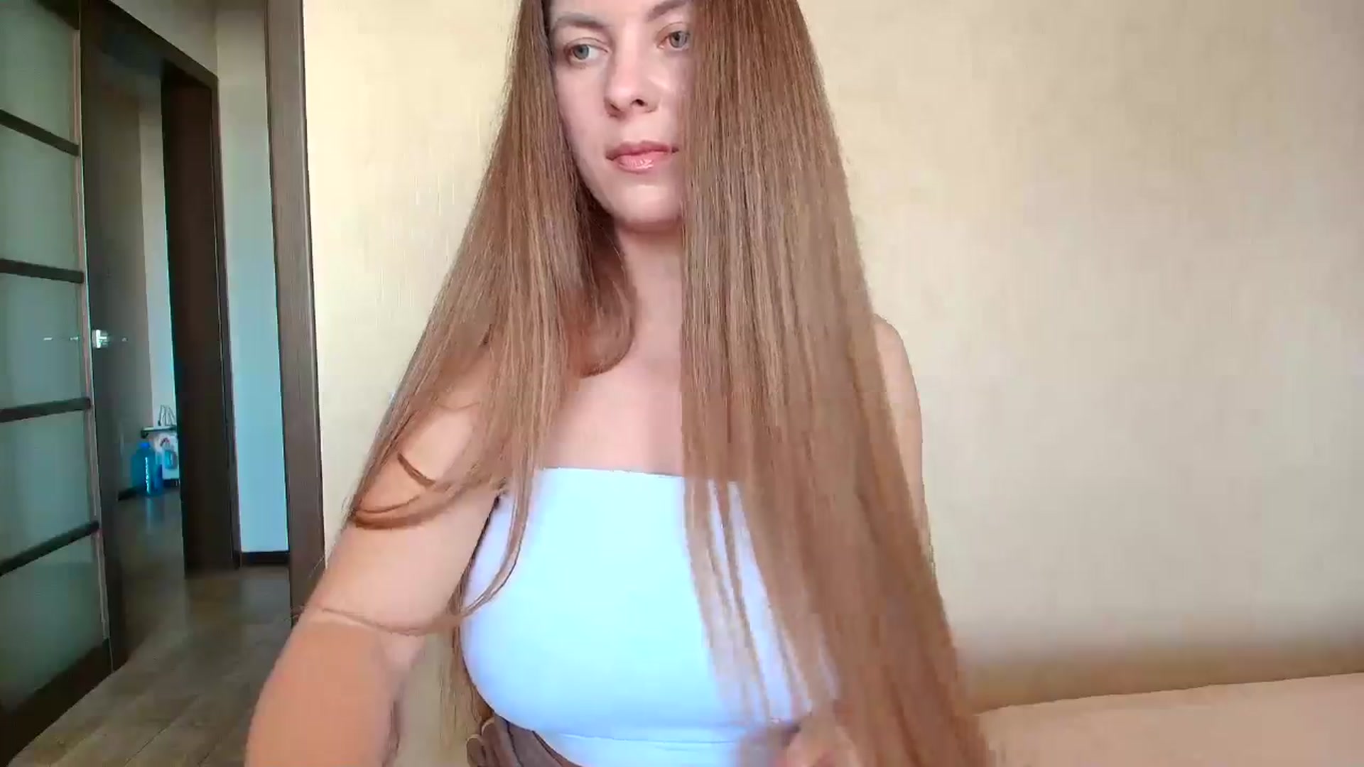 Gallery image thumbnail from BloodyMaria's myfreecams stream on, 09/10/2024, 11:37 image 14 of 20